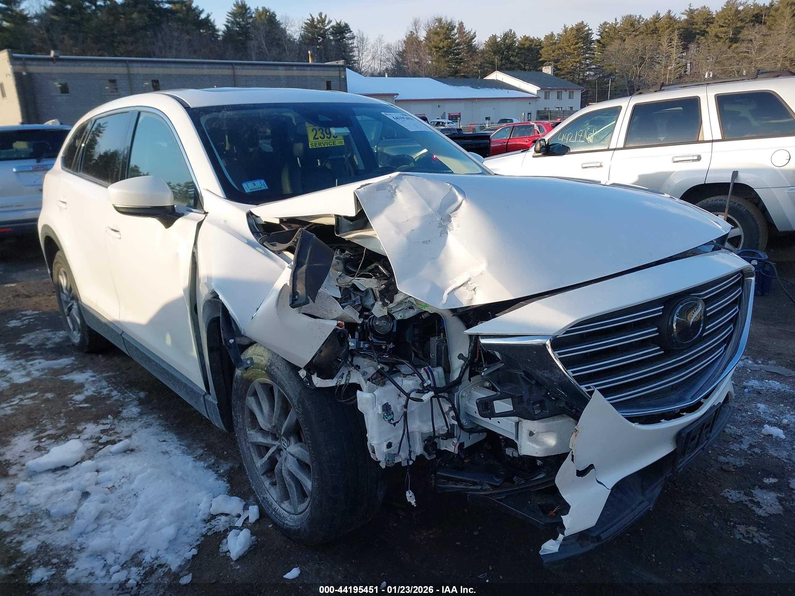 MAZDA CX-9 image 6