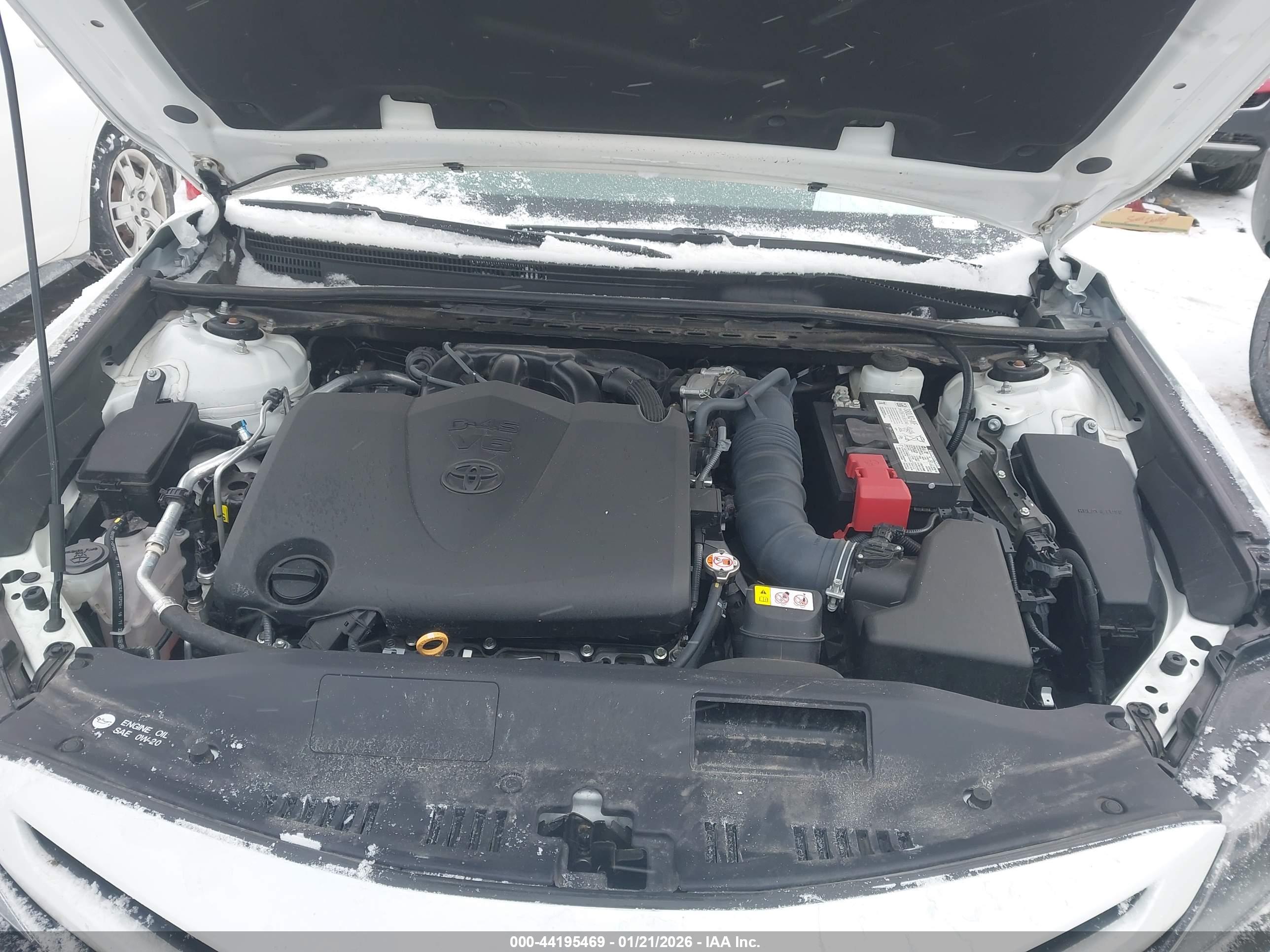TOYOTA CAMRY image 10
