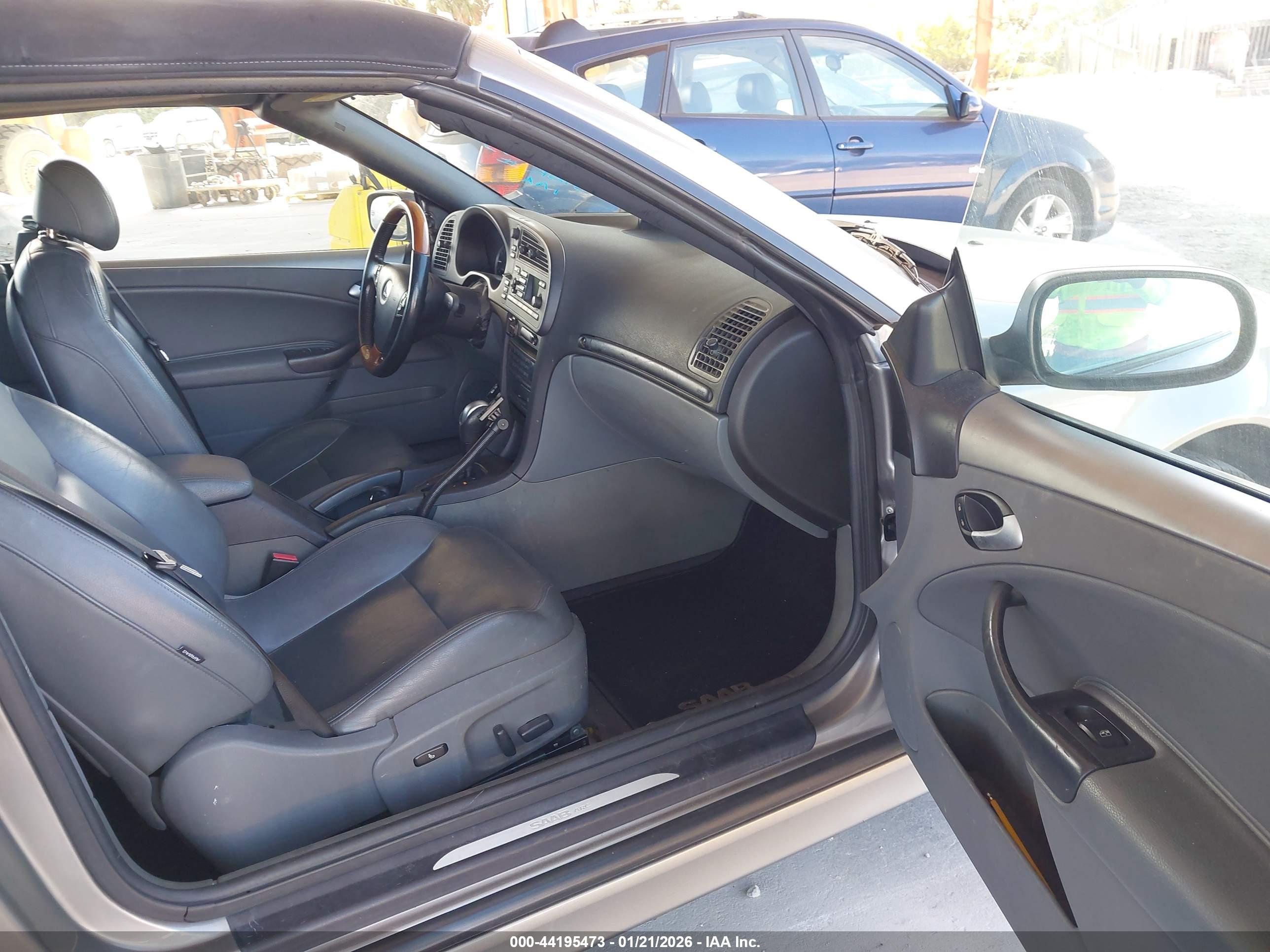 SAAB 9-3 image 5