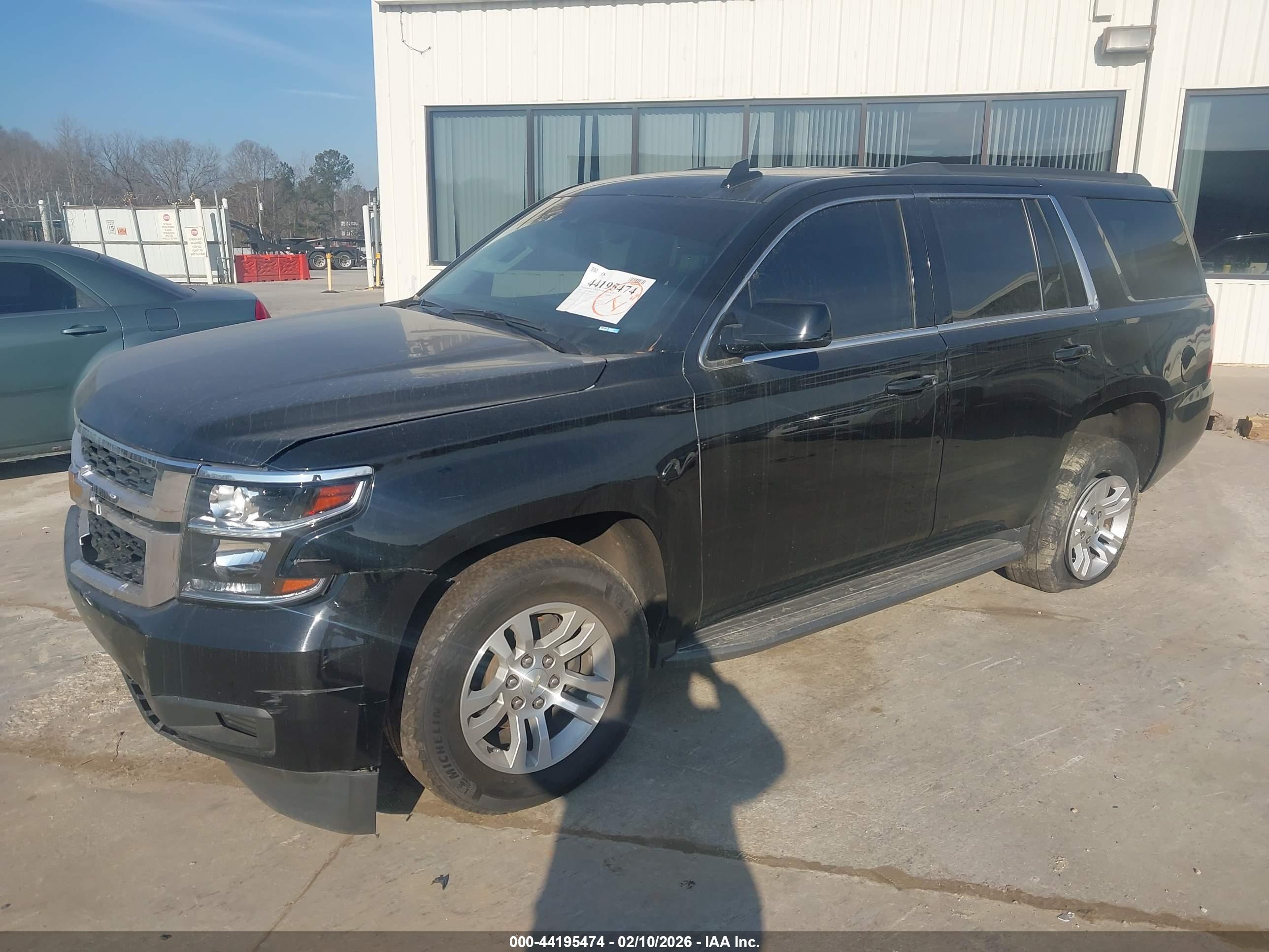 CHEVROLET TAHOE image 2