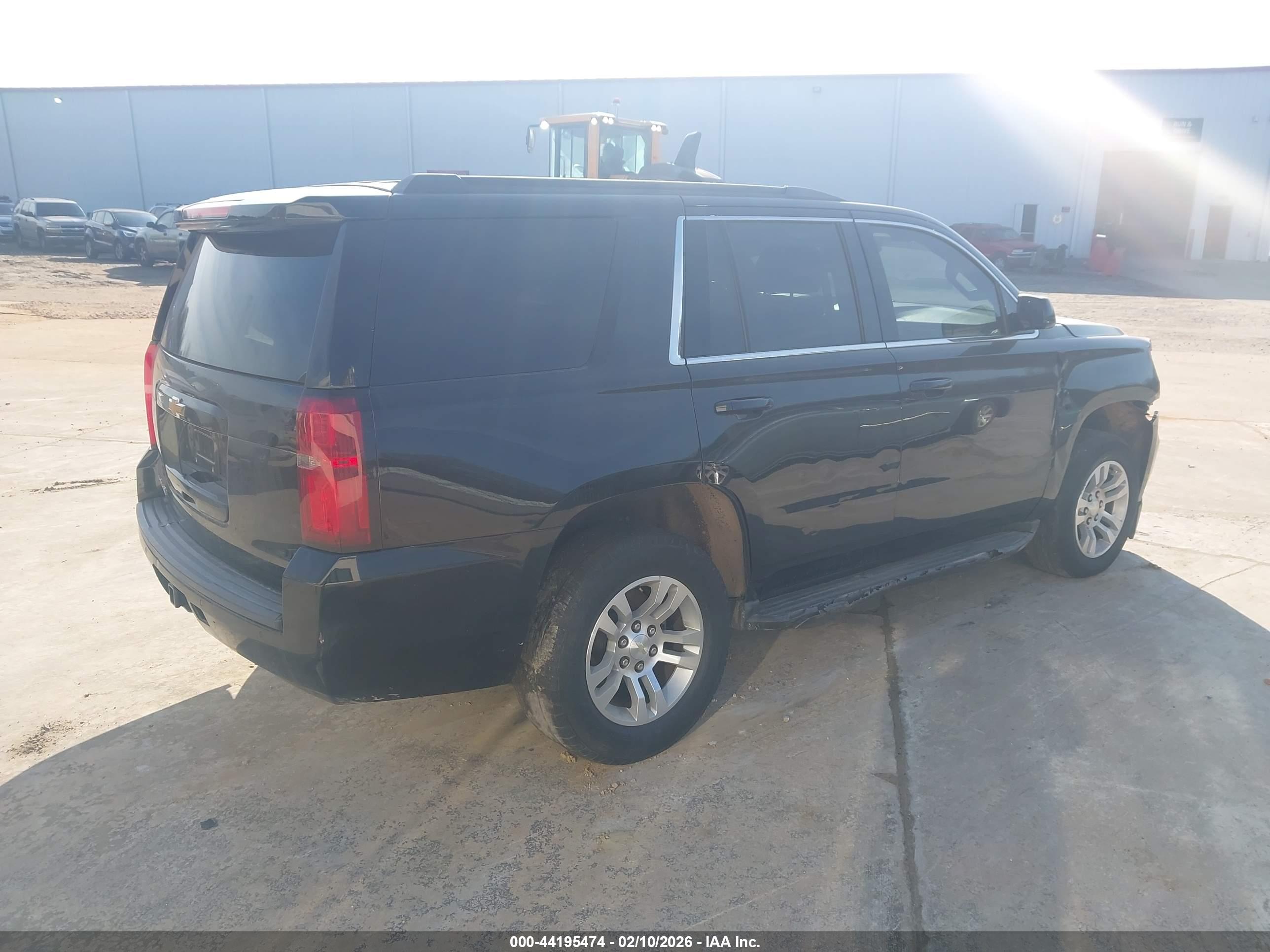 CHEVROLET TAHOE image 4