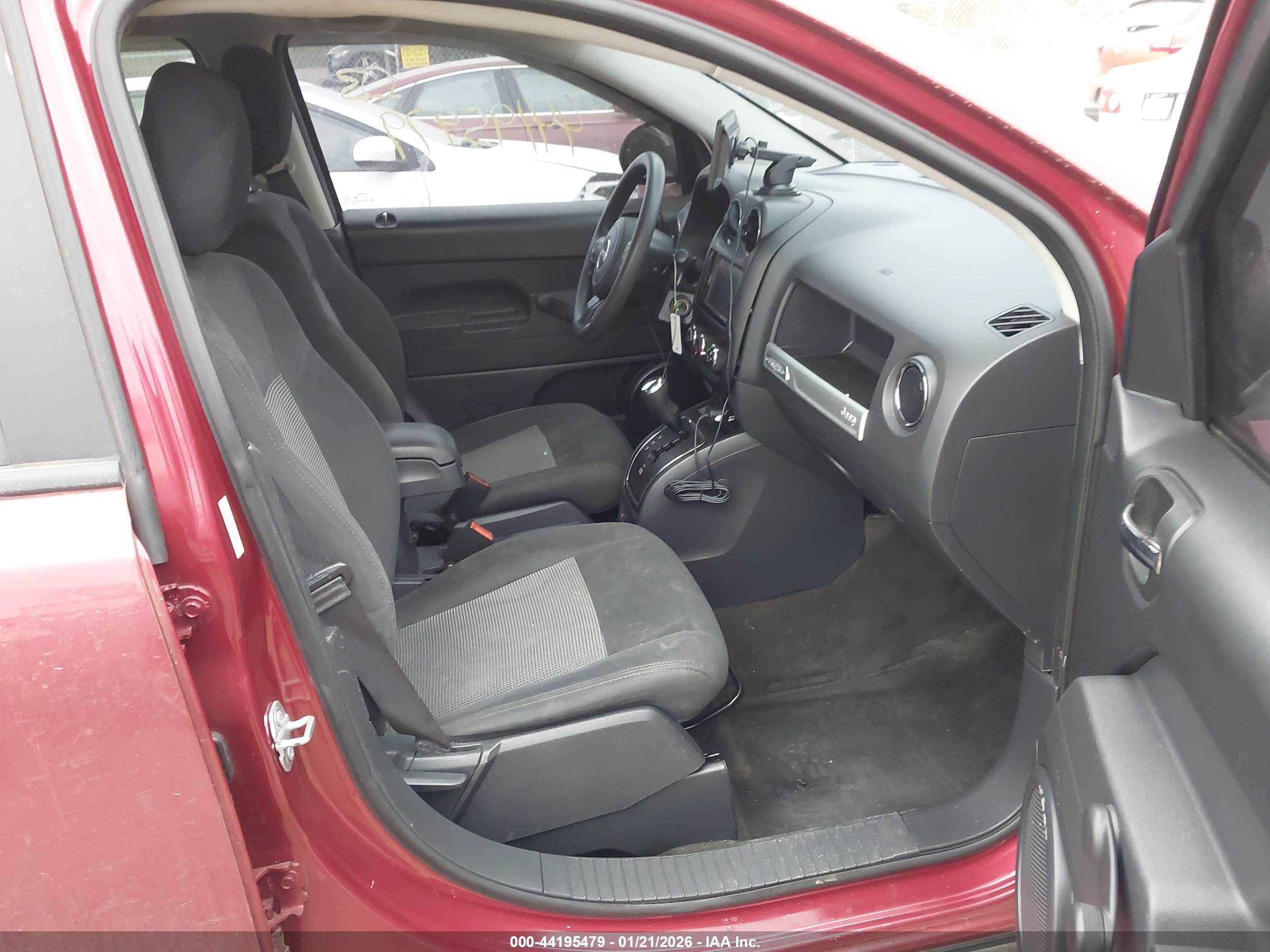 JEEP COMPASS image 5