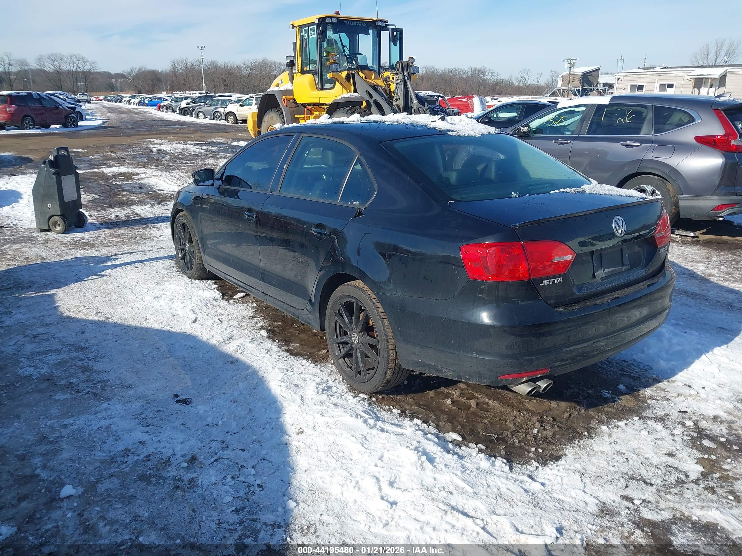 VOLKSWAGEN JETTA image 3