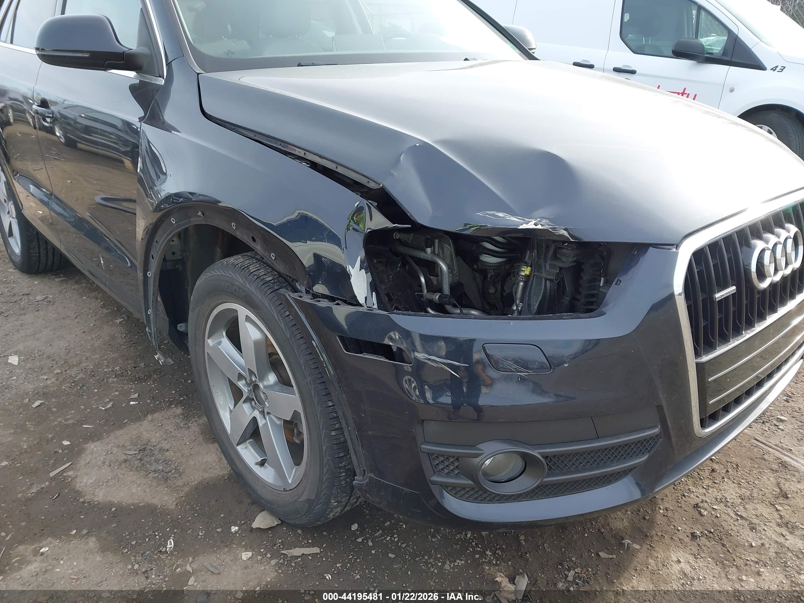 AUDI Q3 image 6