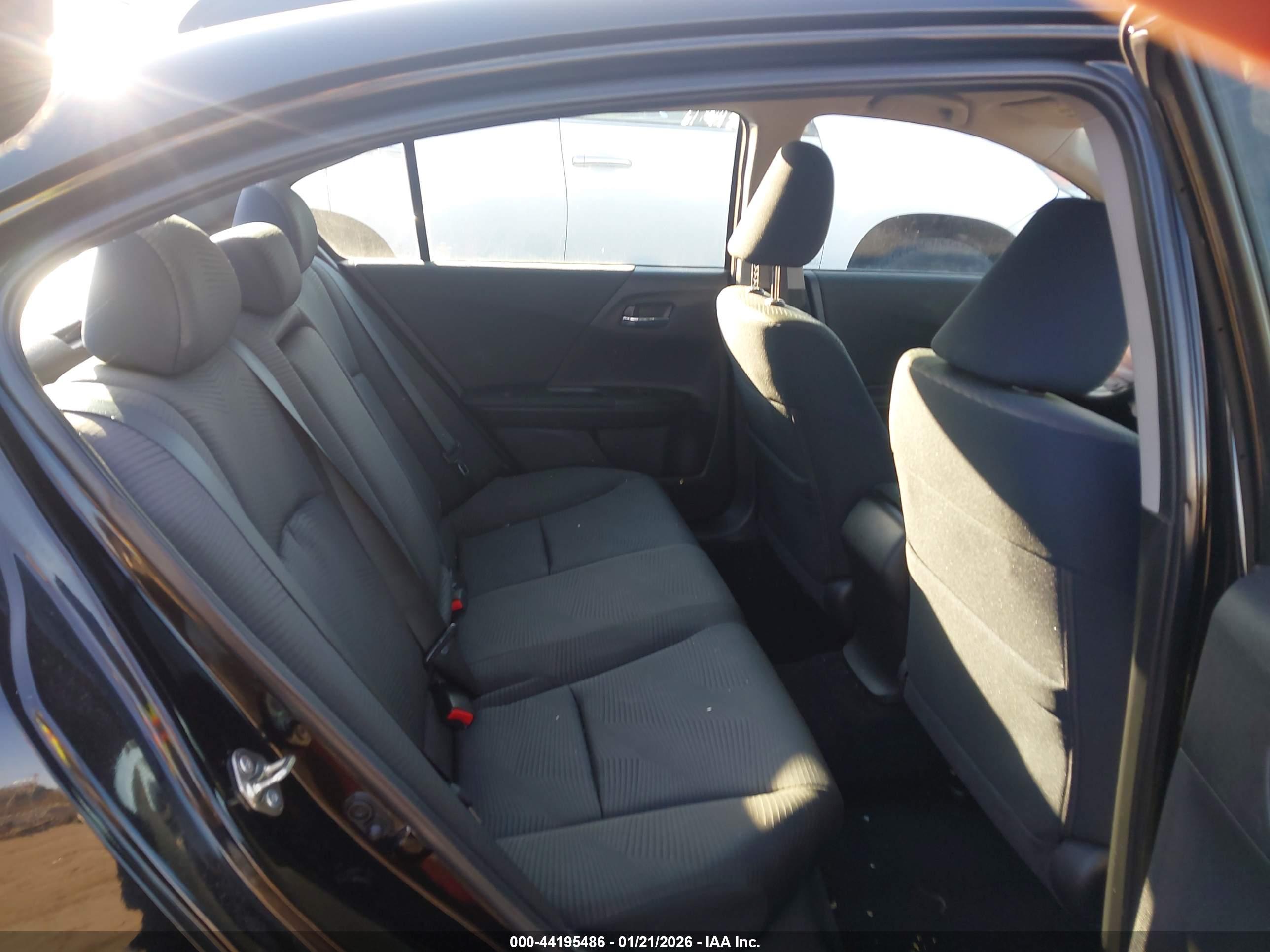 HONDA ACCORD image 8