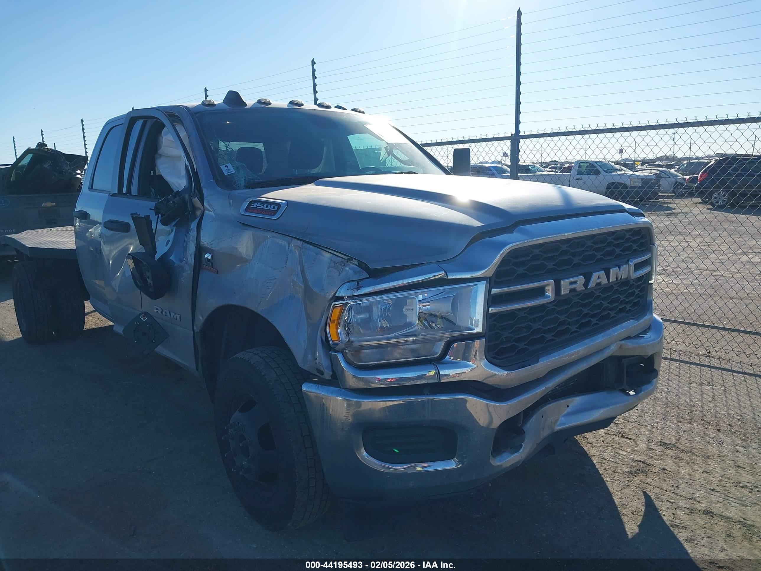 RAM 3500 image 6