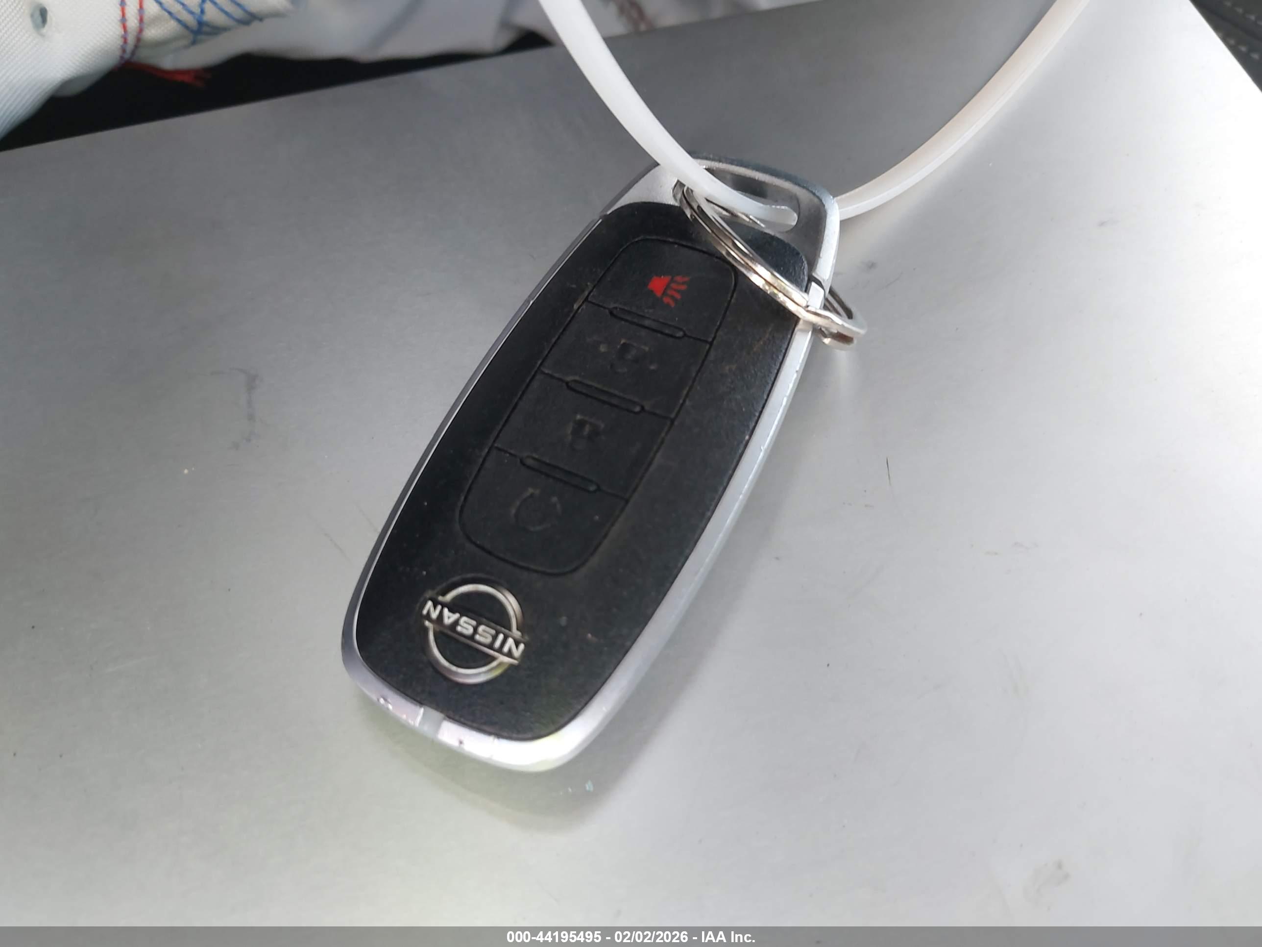 NISSAN KICKS image 11