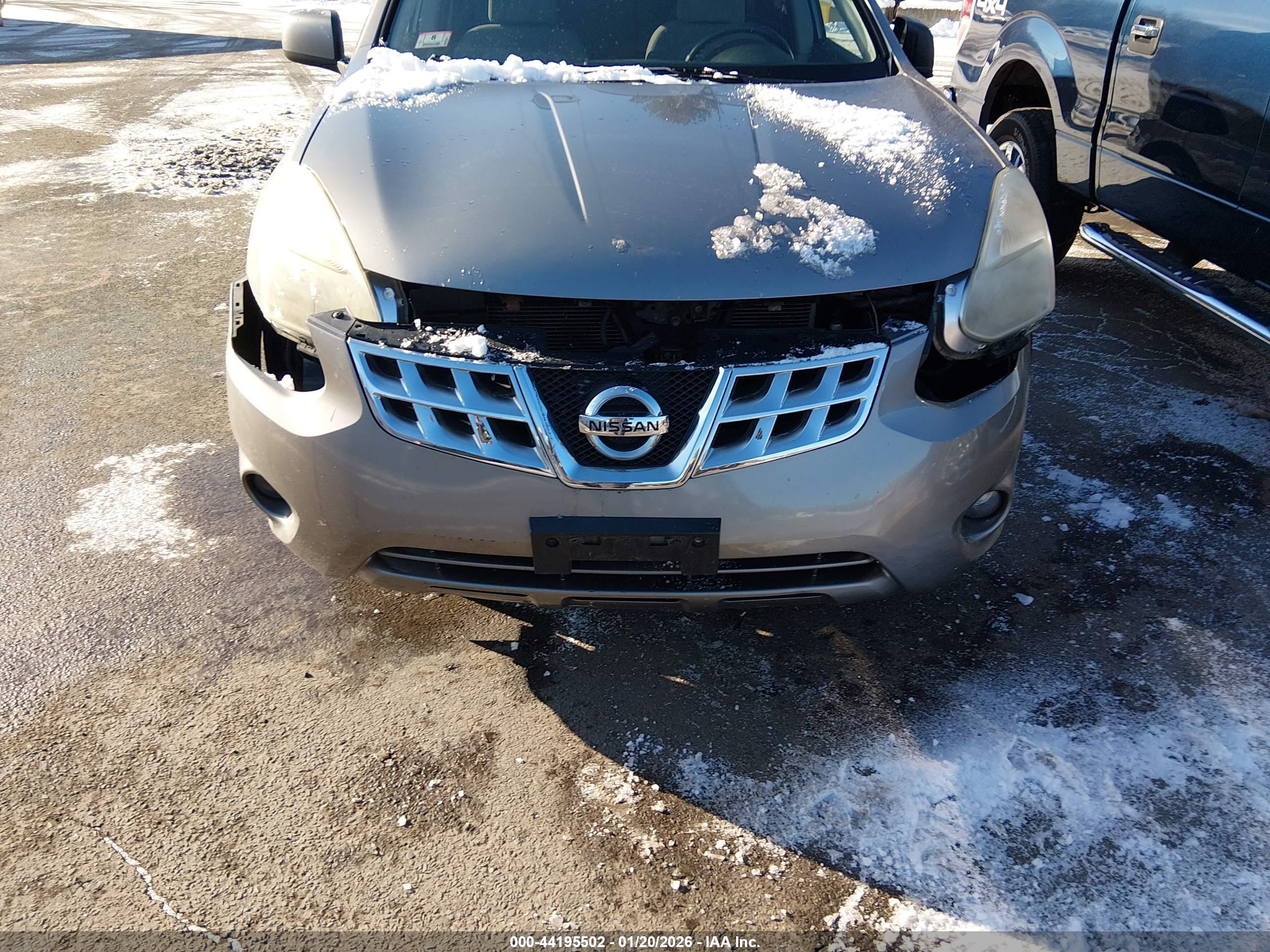 NISSAN ROGUE image 6