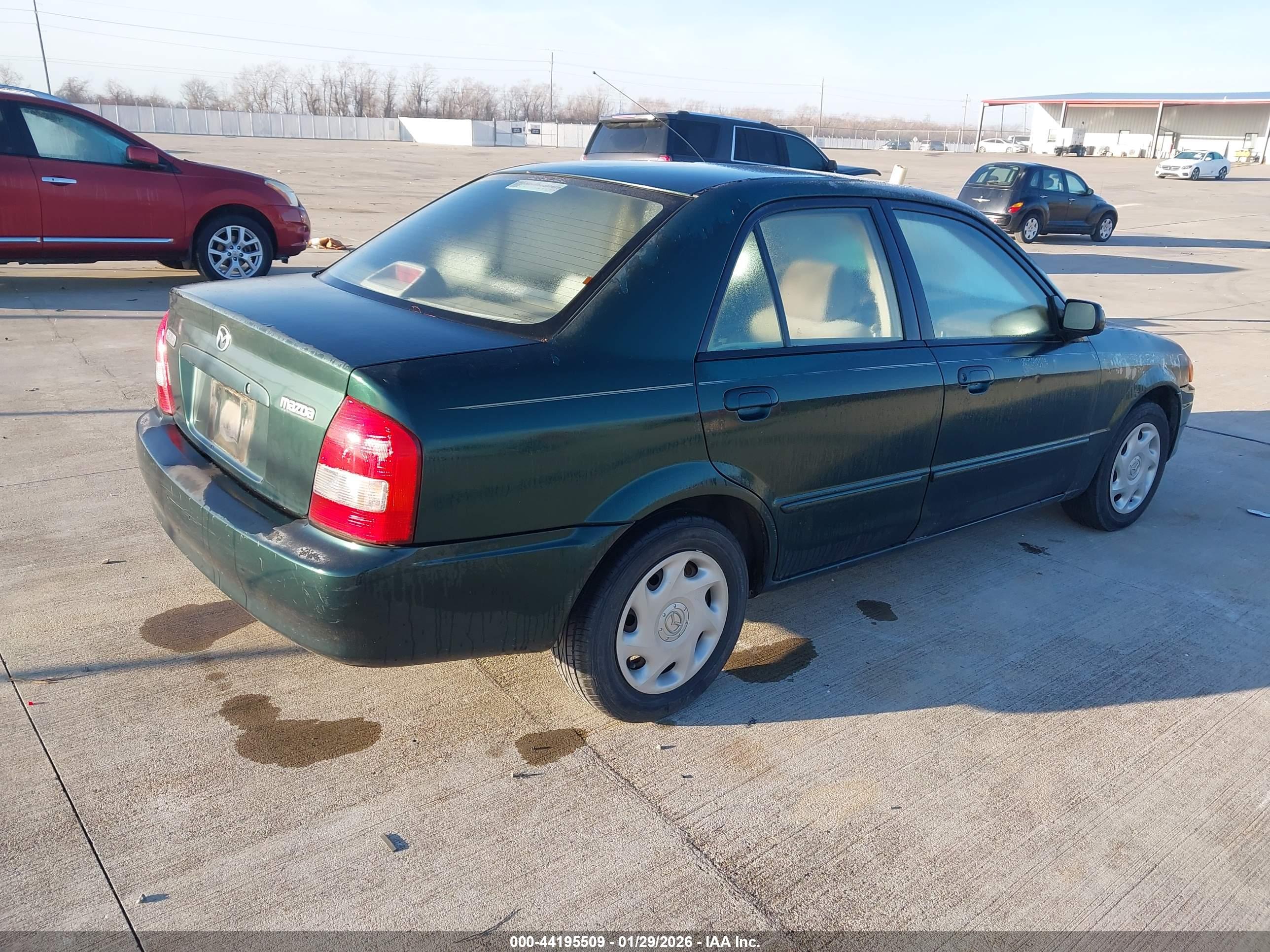 MAZDA PROTEGE image 4