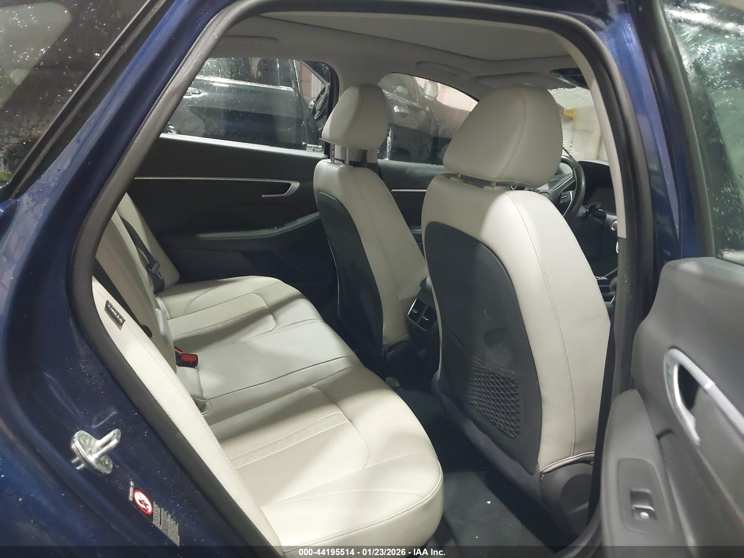 HYUNDAI SONATA image 8