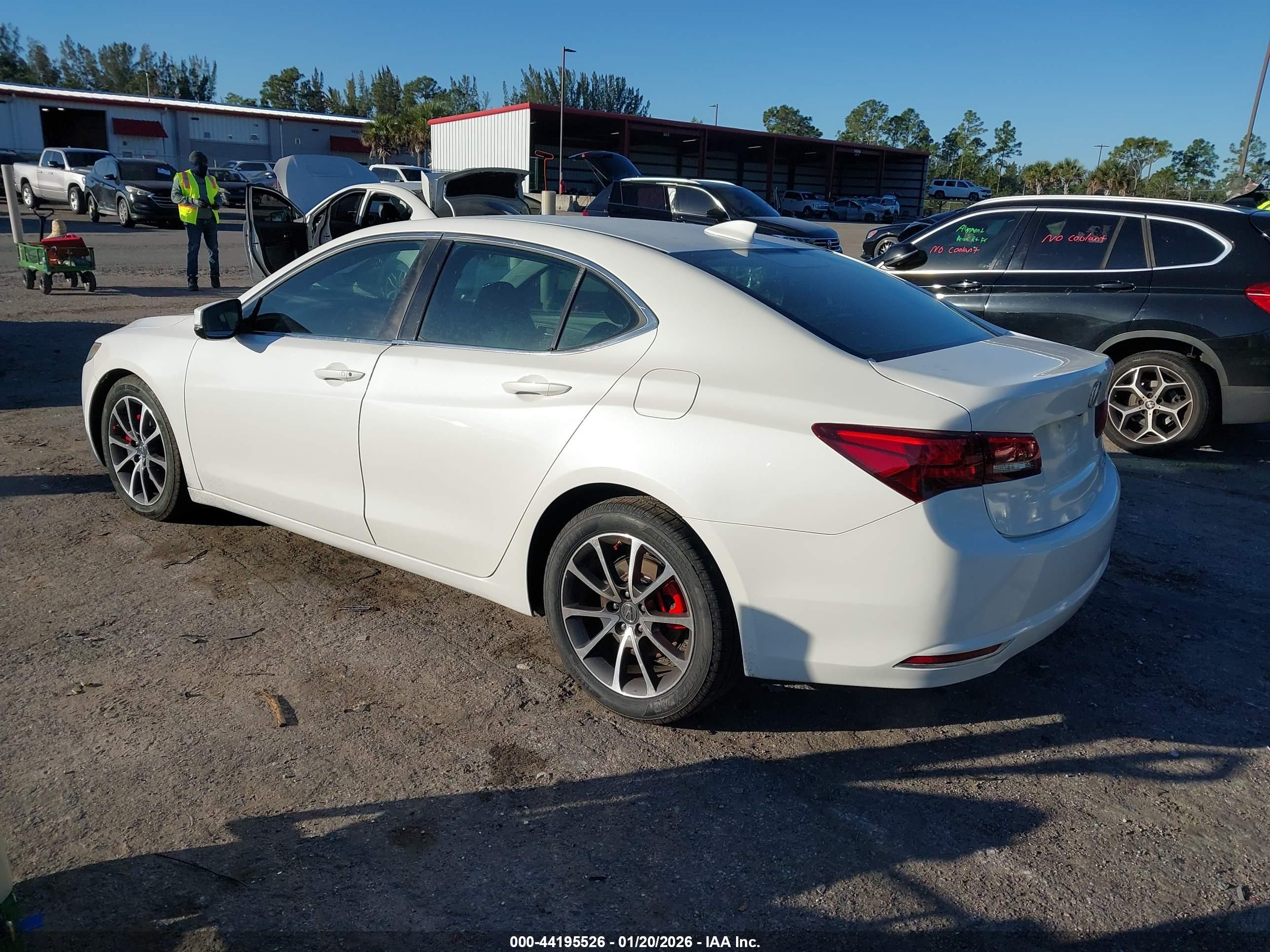 ACURA TLX image 3