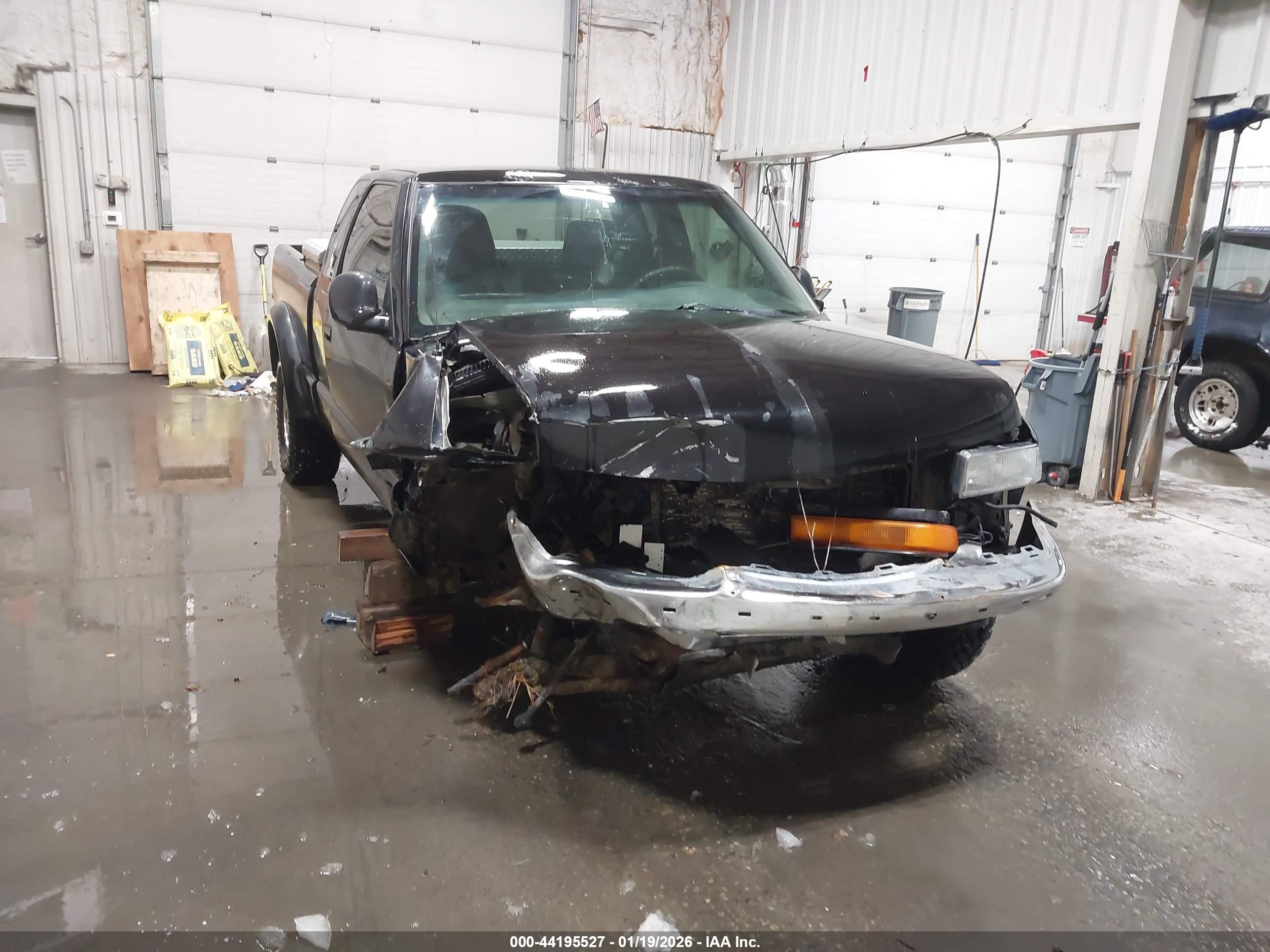 GMC SONOMA image 6