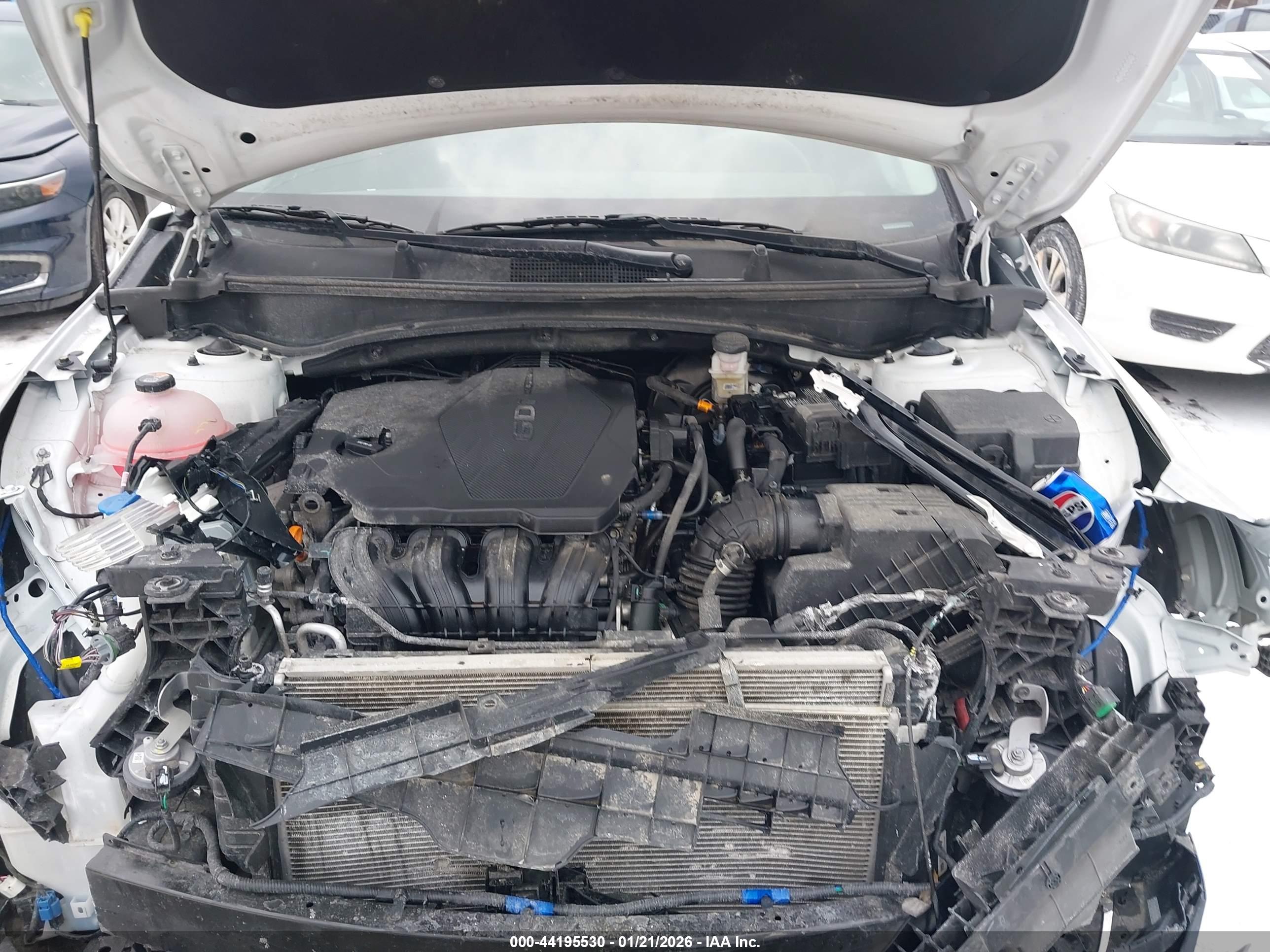 KIA SPORTAGE image 10