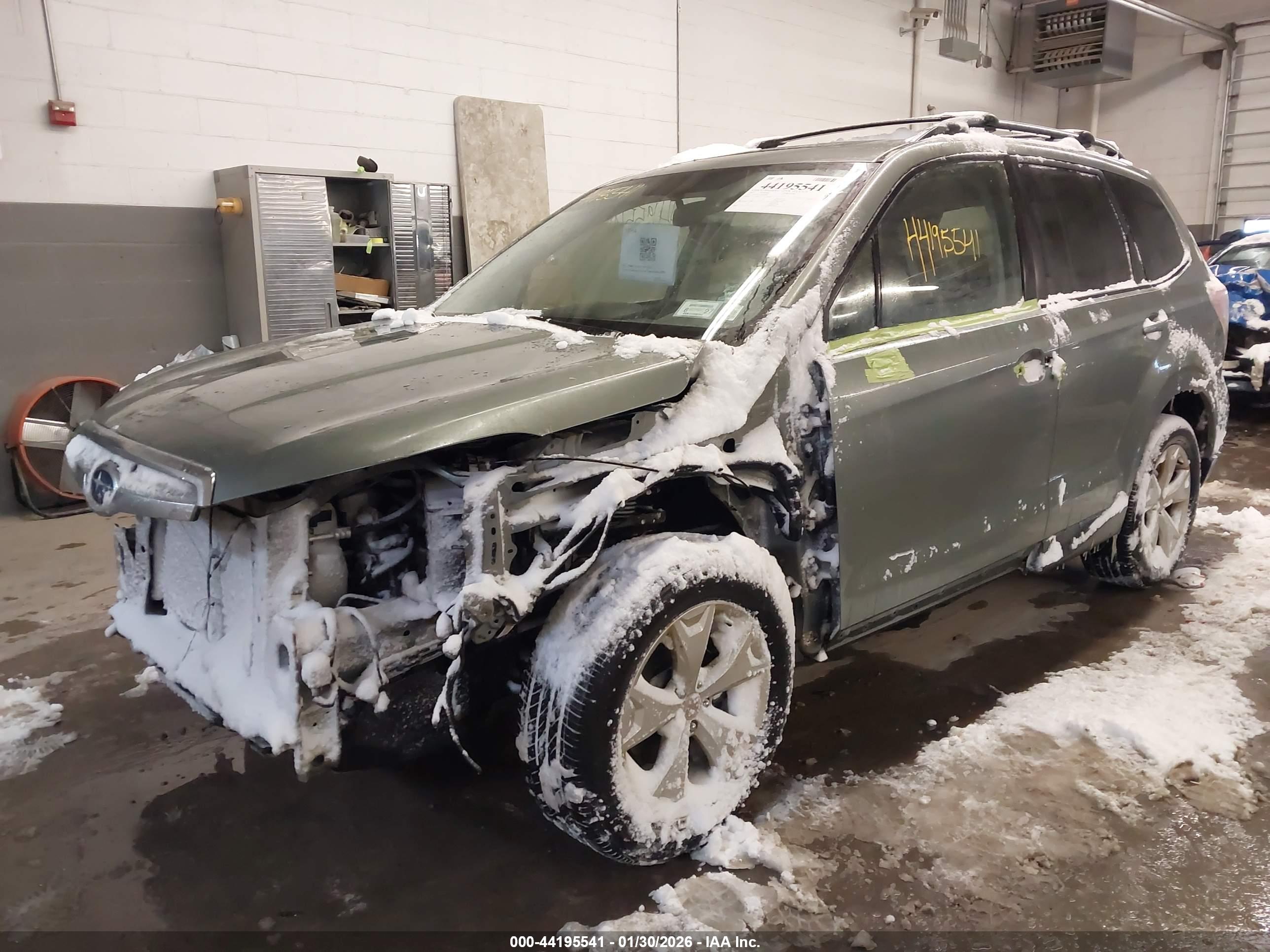 SUBARU FORESTER image 2