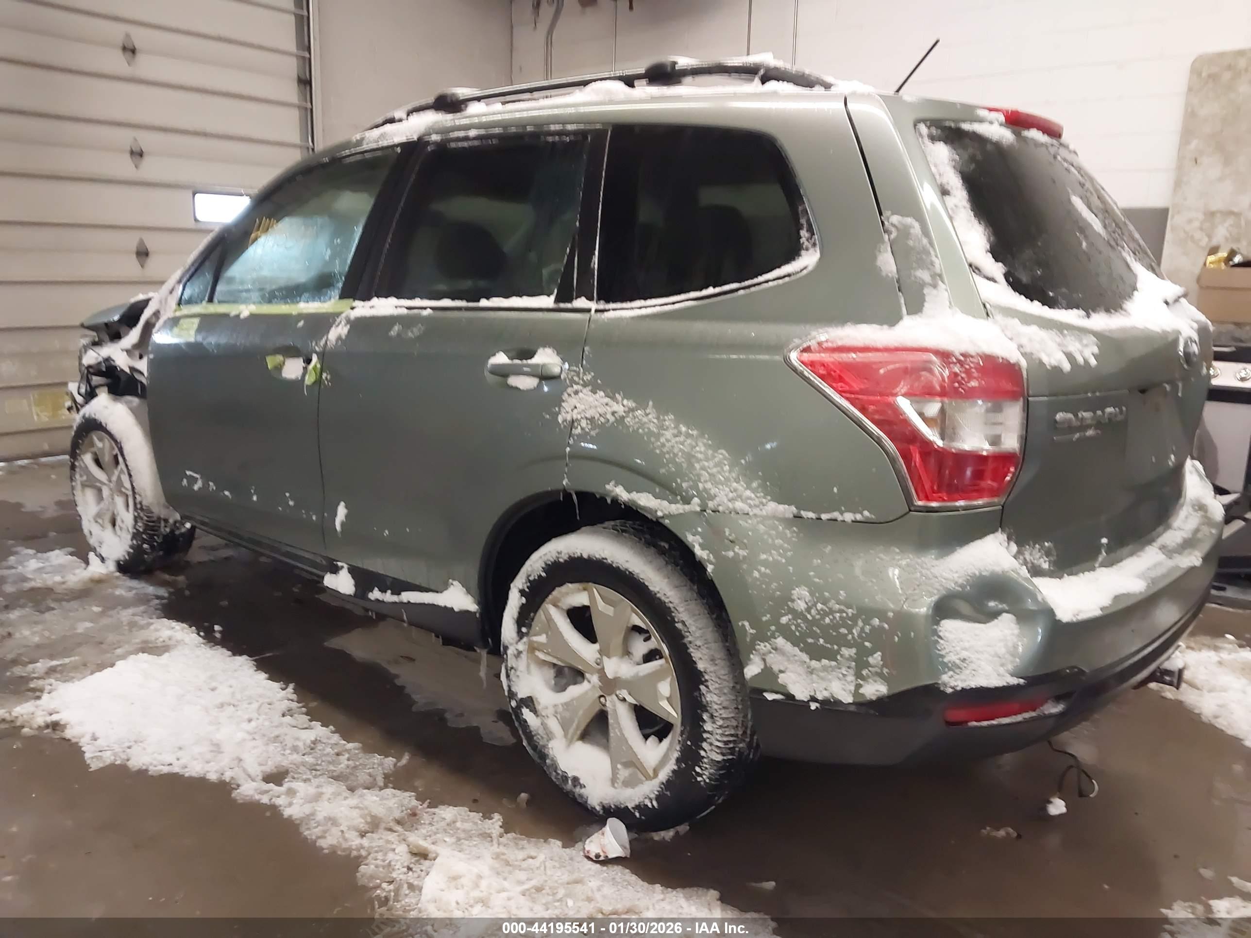 SUBARU FORESTER image 3
