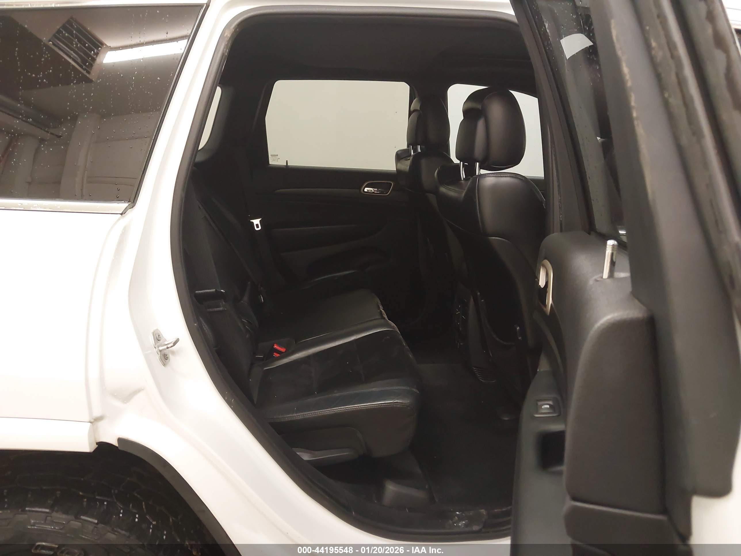 JEEP GRAND image 8