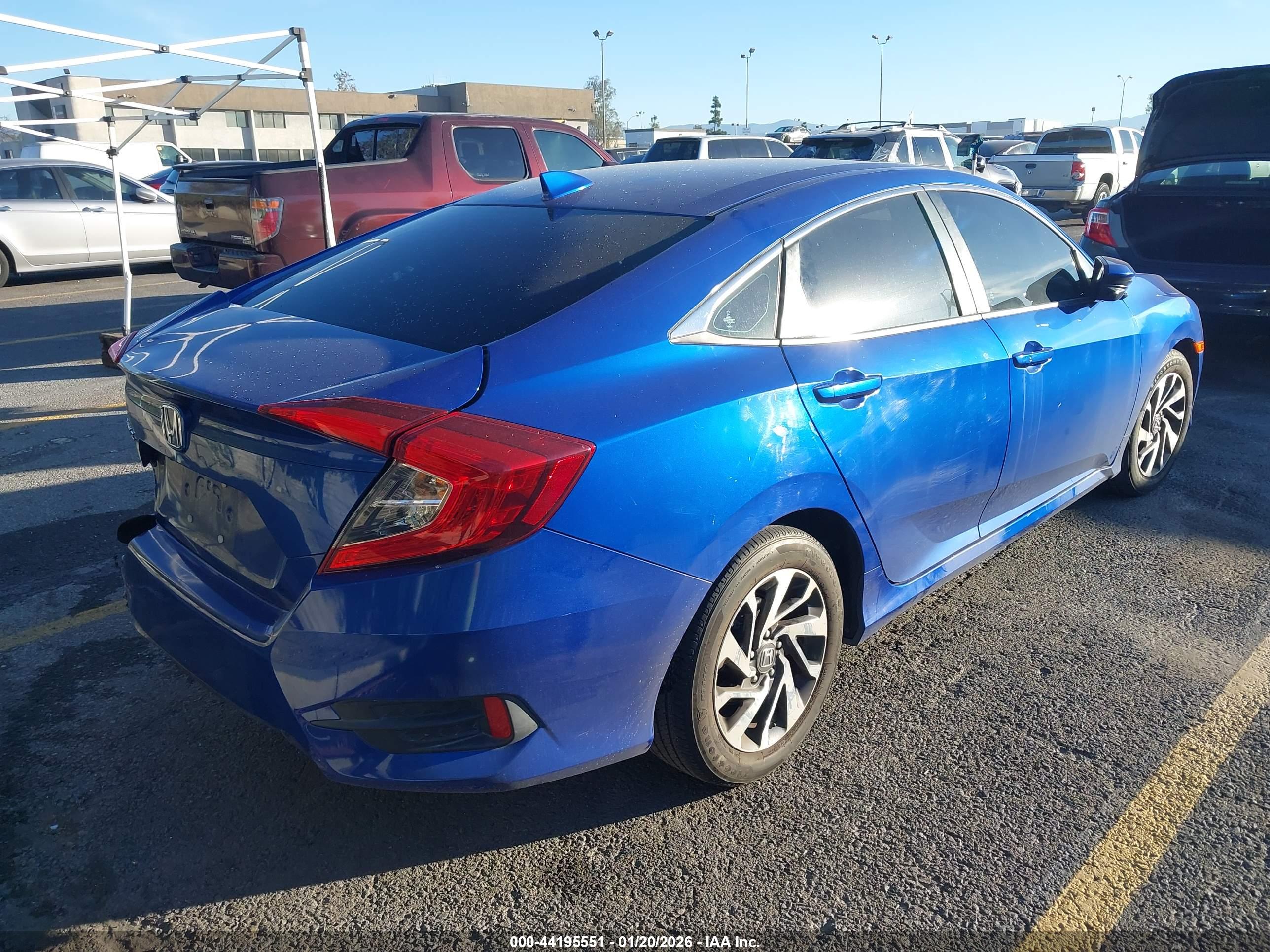 HONDA CIVIC image 4