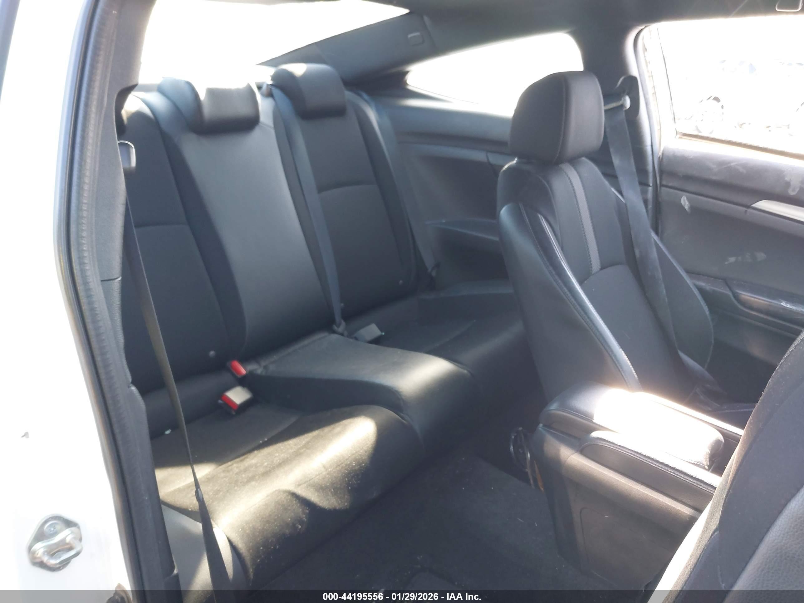 HONDA CIVIC image 8