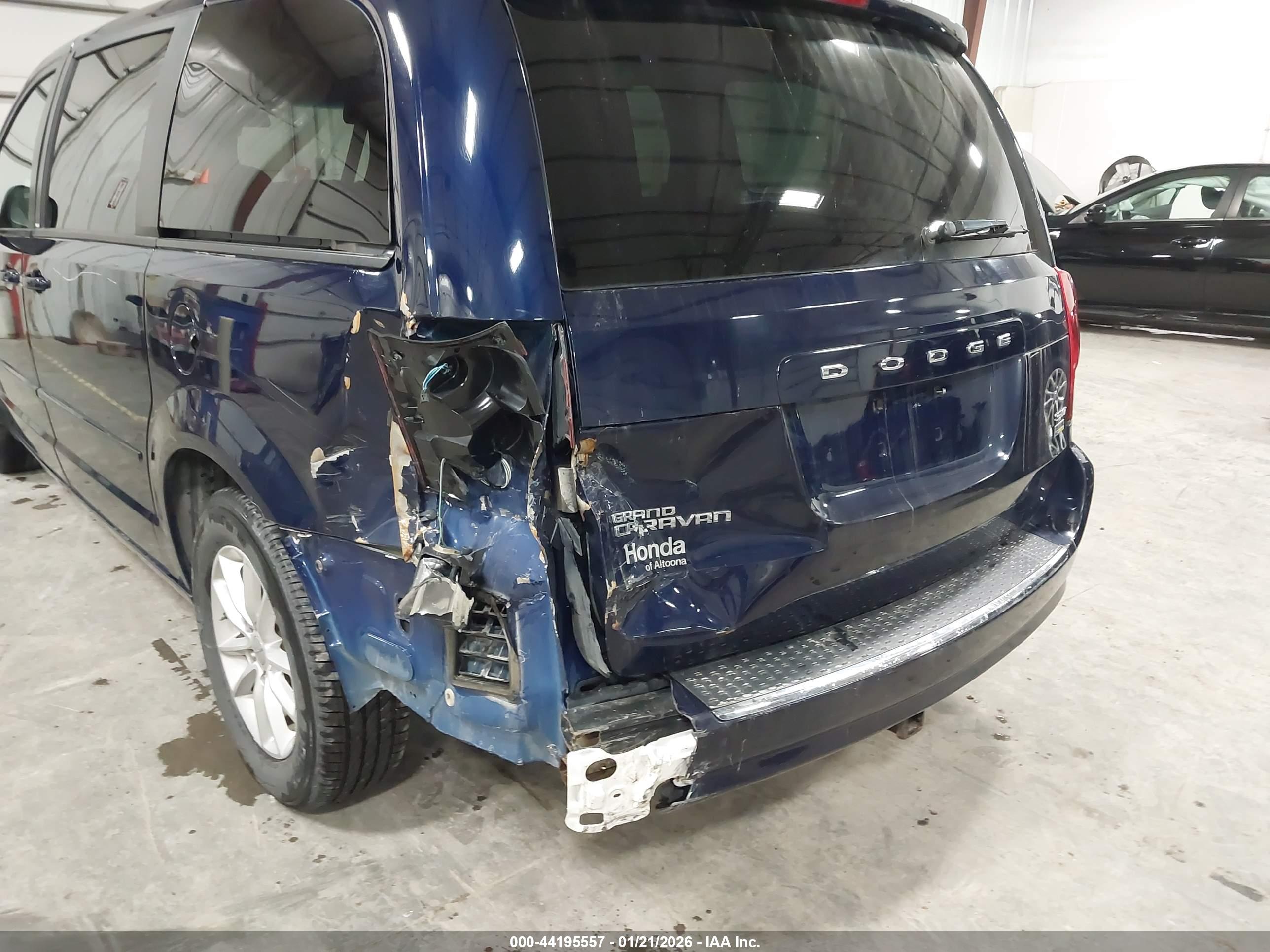 DODGE GRAND image 6