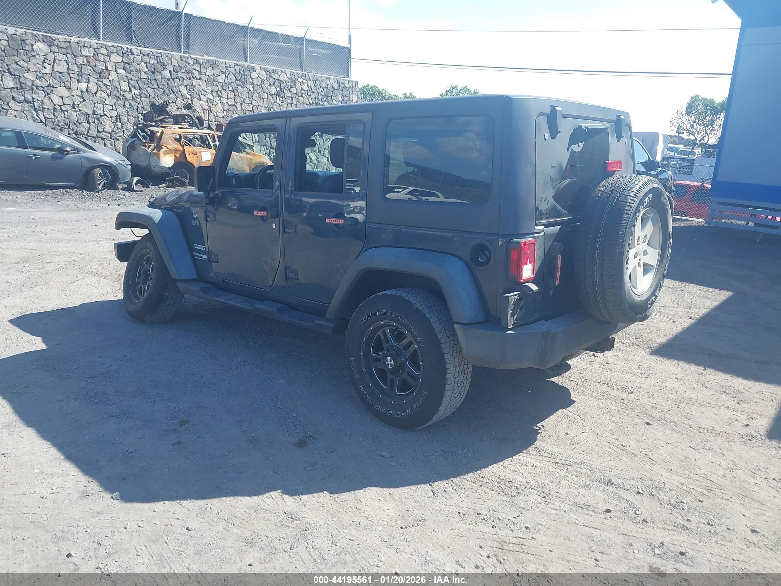JEEP WRANGLER image 3