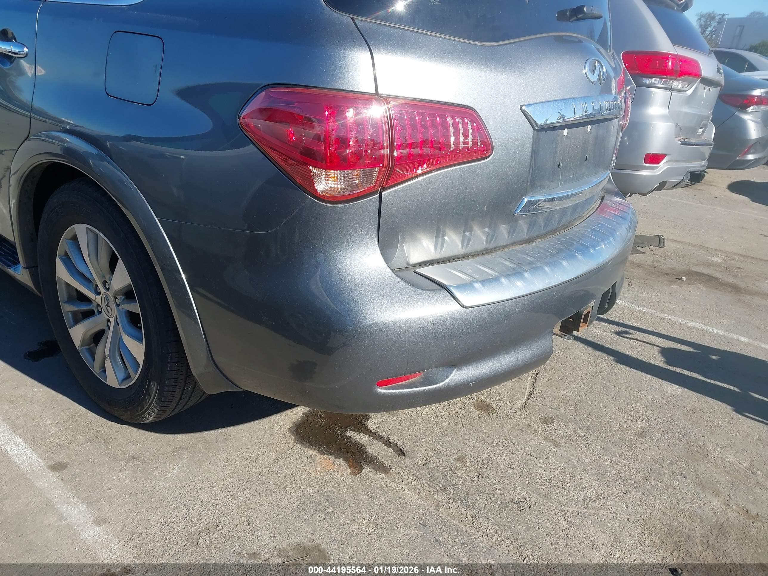 INFINITI QX80 image 6