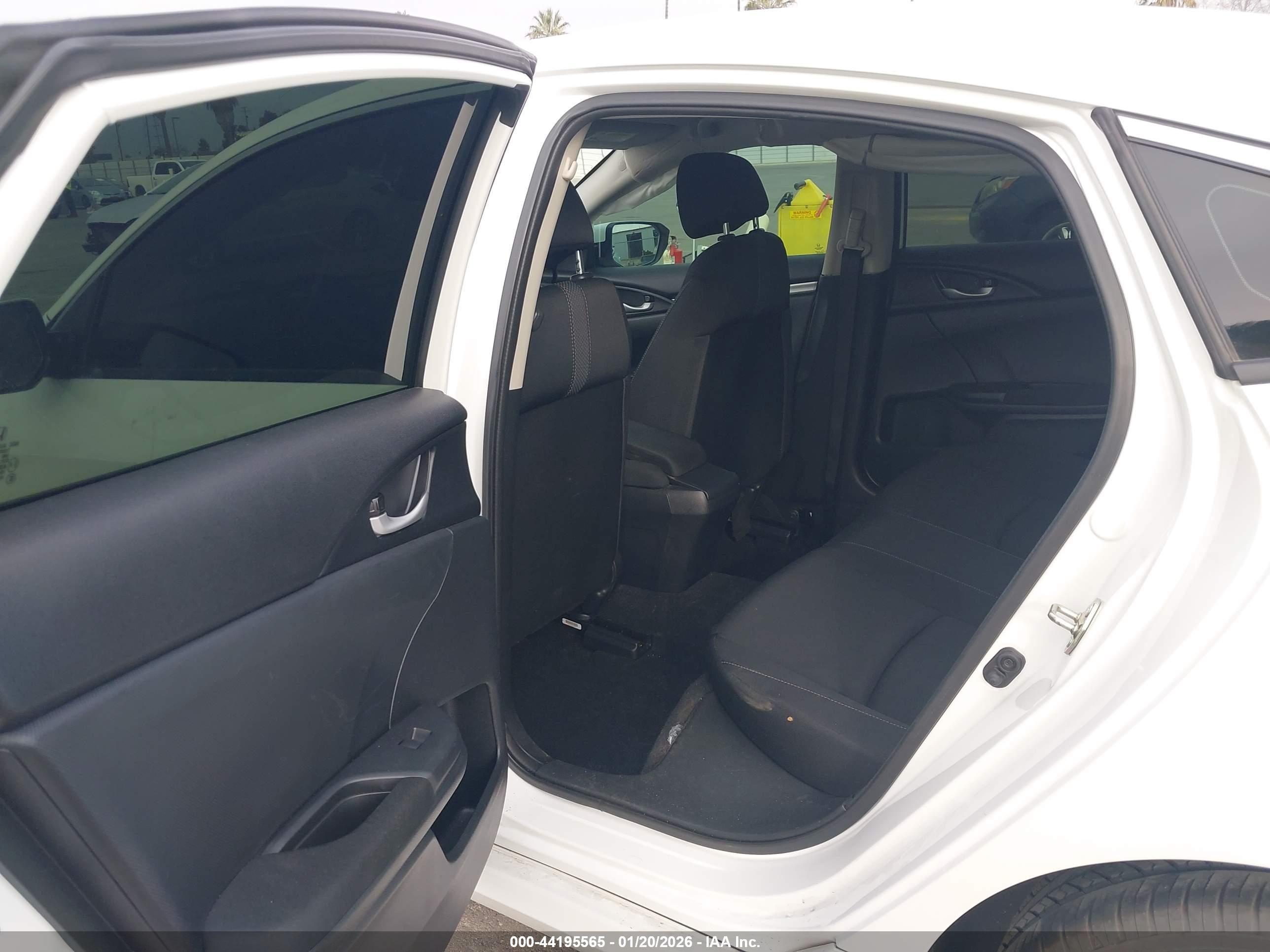 HONDA CIVIC image 8