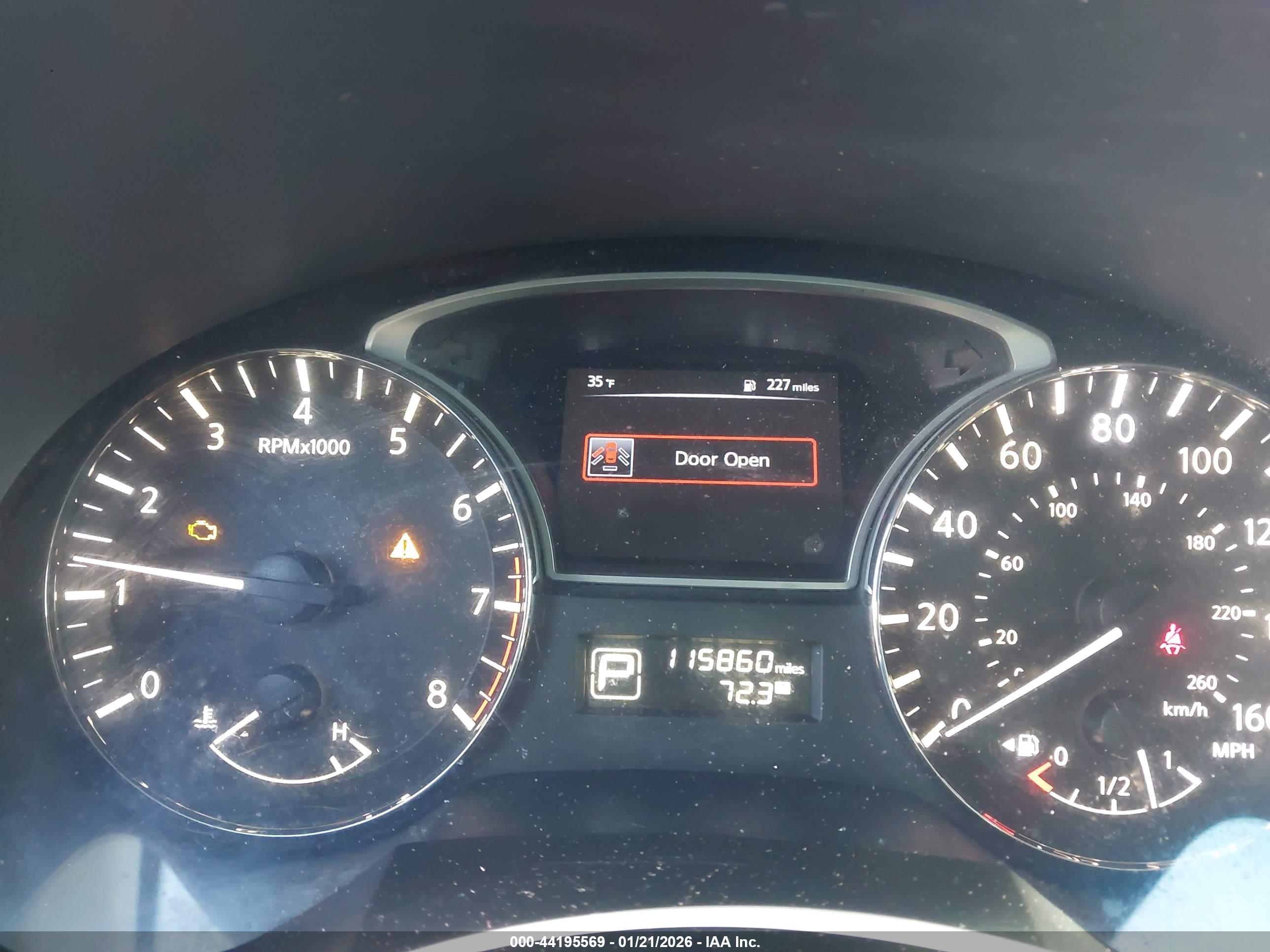 NISSAN ALTIMA image 7