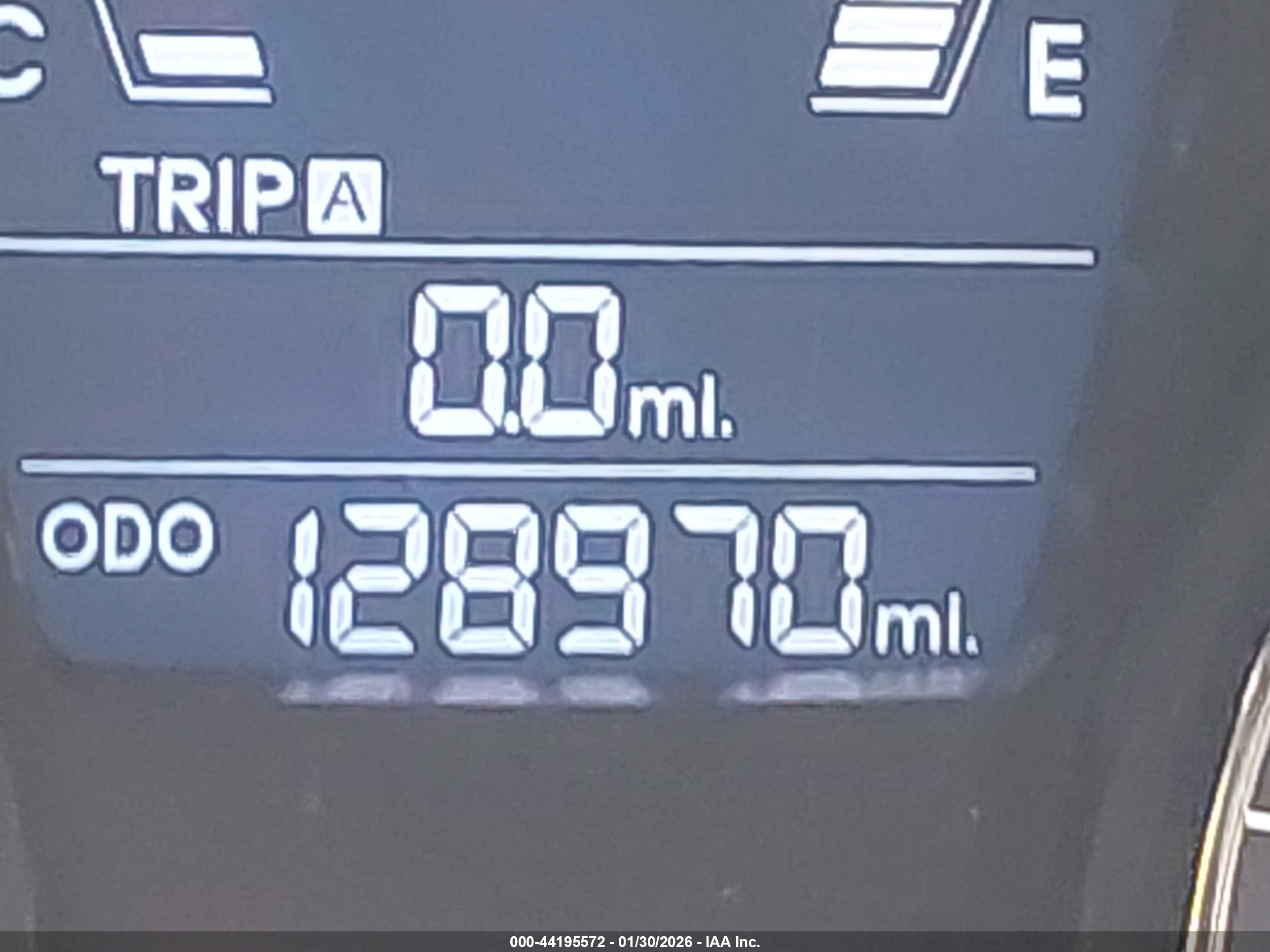 HYUNDAI ACCENT image 7
