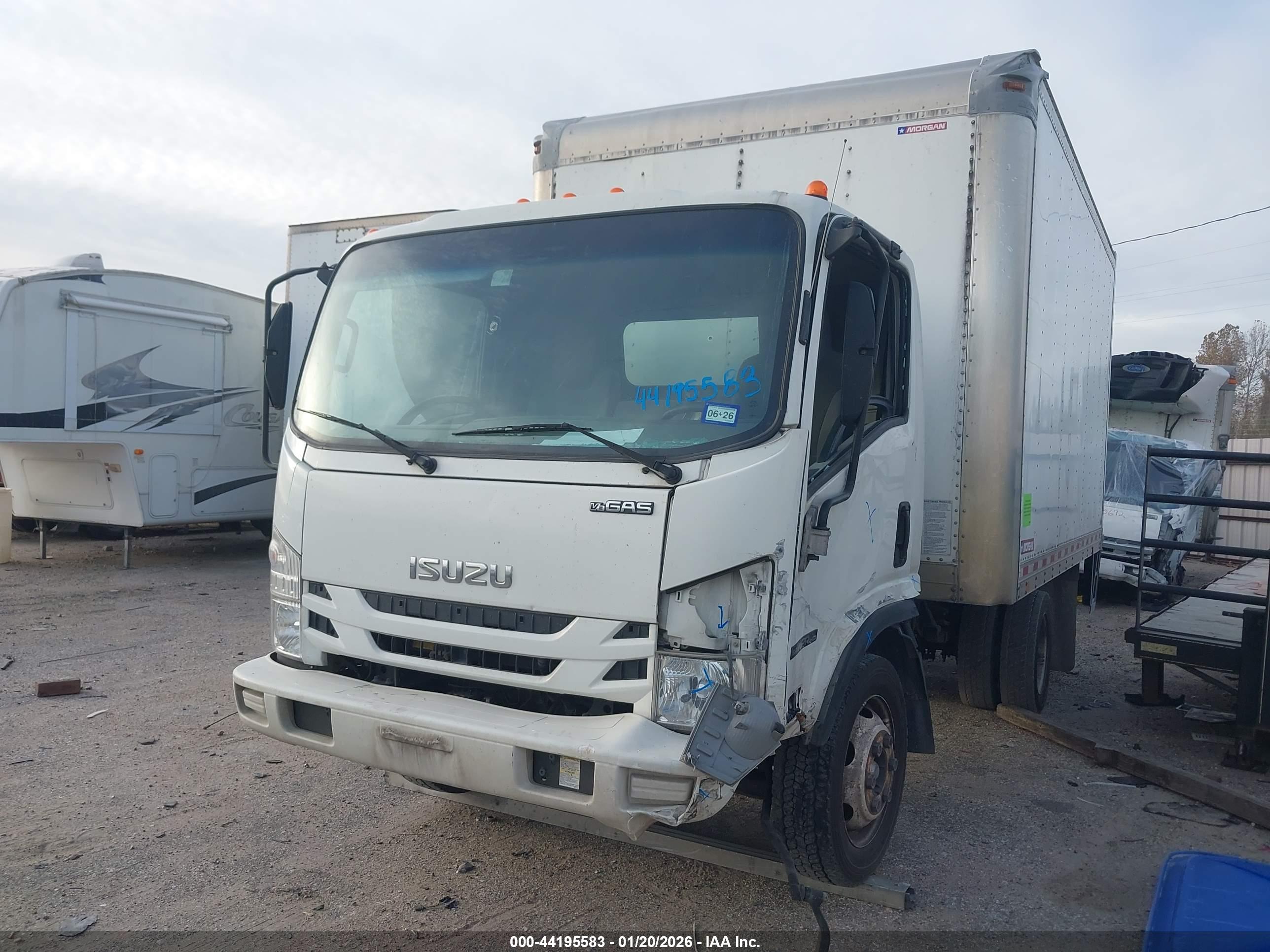 ISUZU NPR image 2