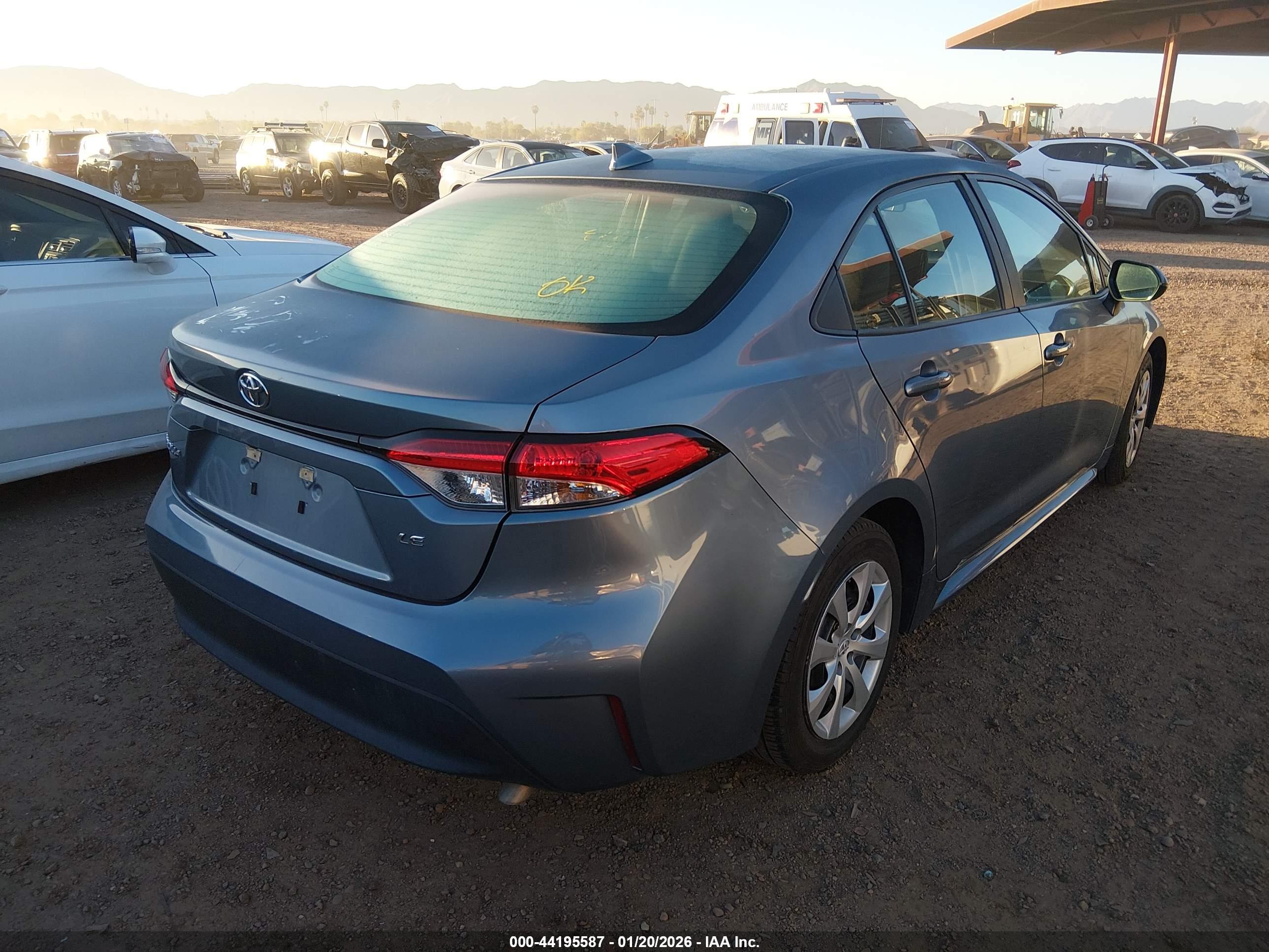 TOYOTA COROLLA image 4