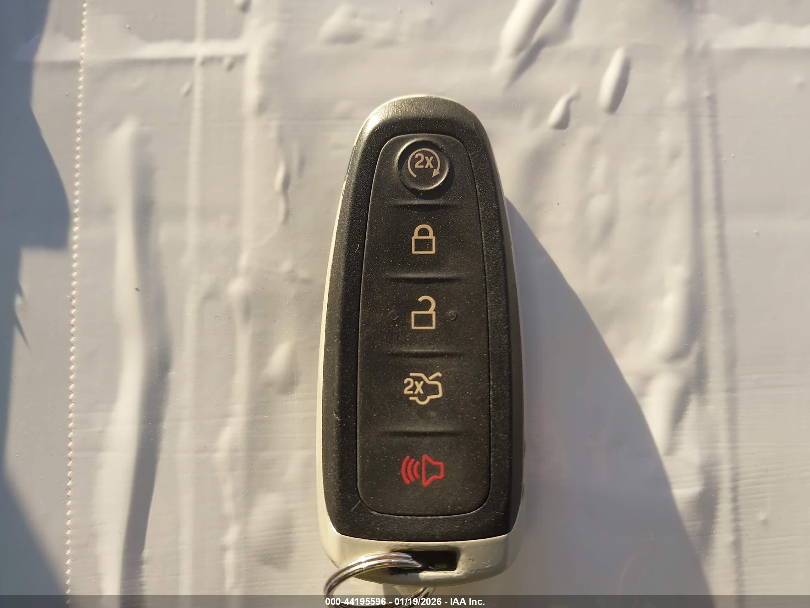 FORD ESCAPE image 11