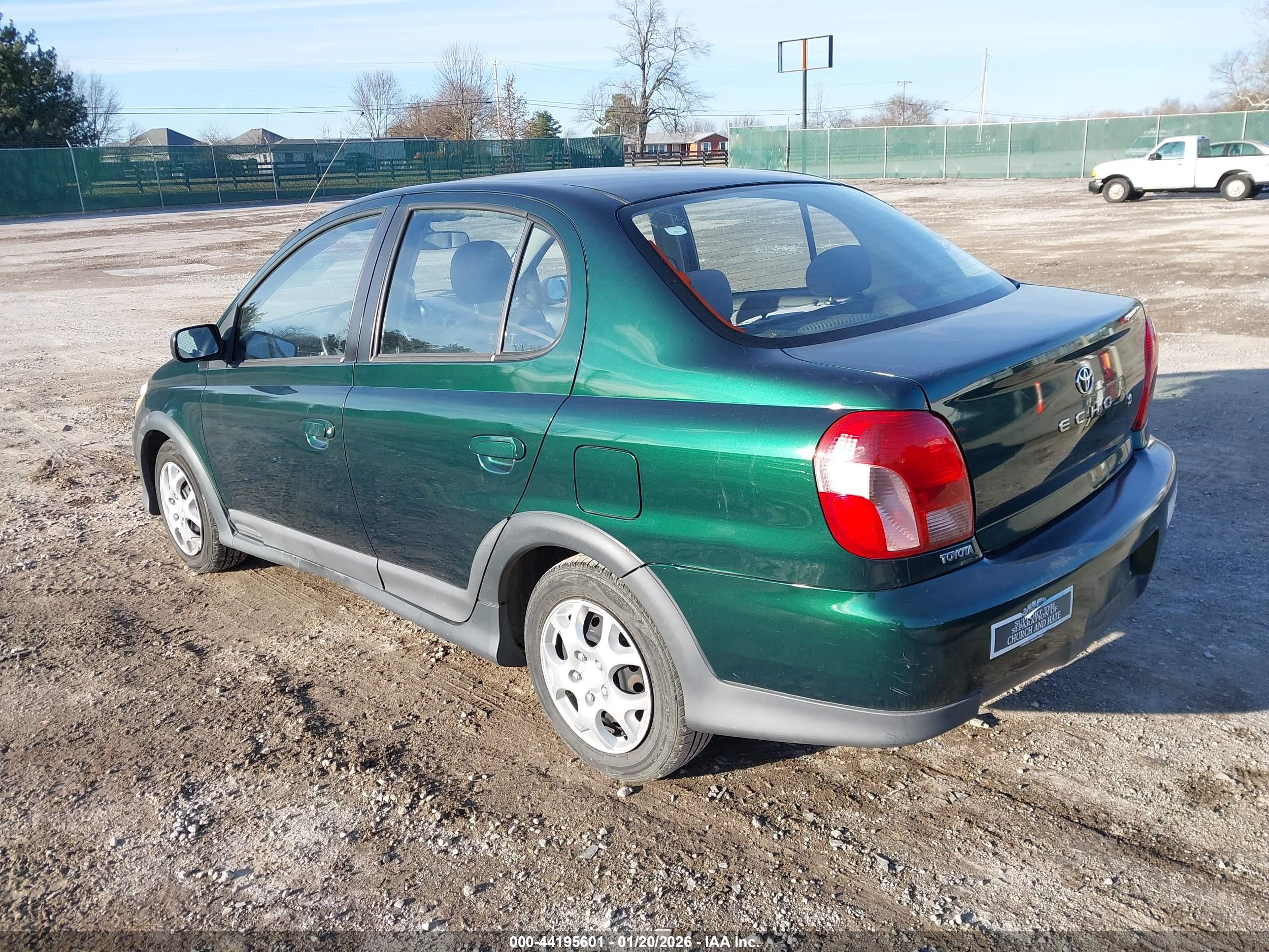 TOYOTA ECHO image 3