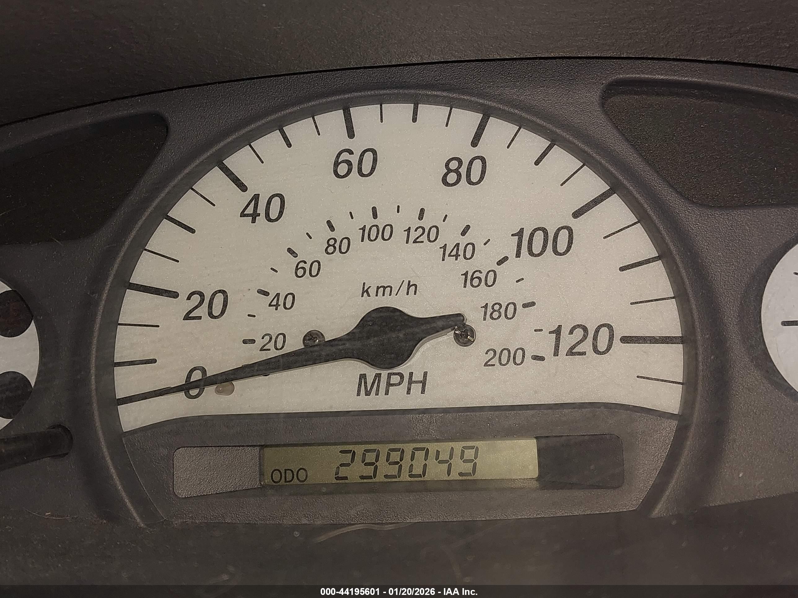 TOYOTA ECHO image 7