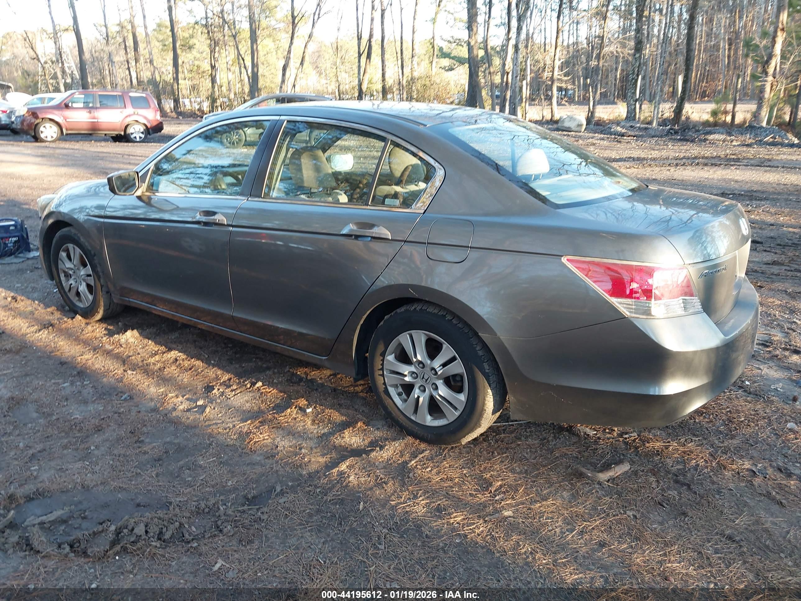 HONDA ACCORD image 3