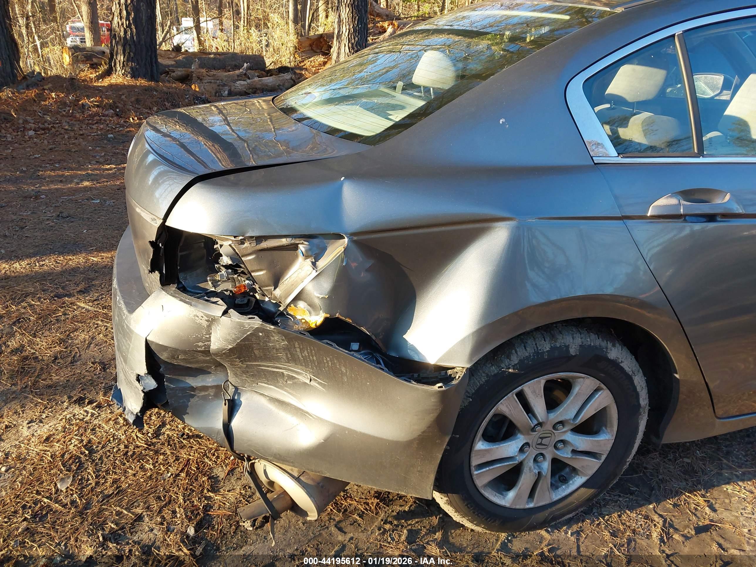 HONDA ACCORD image 6