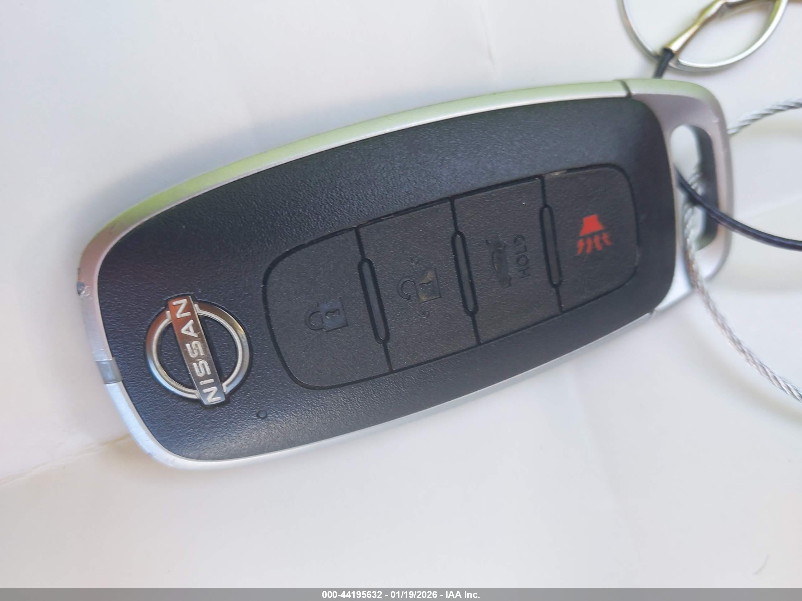 NISSAN SENTRA image 11