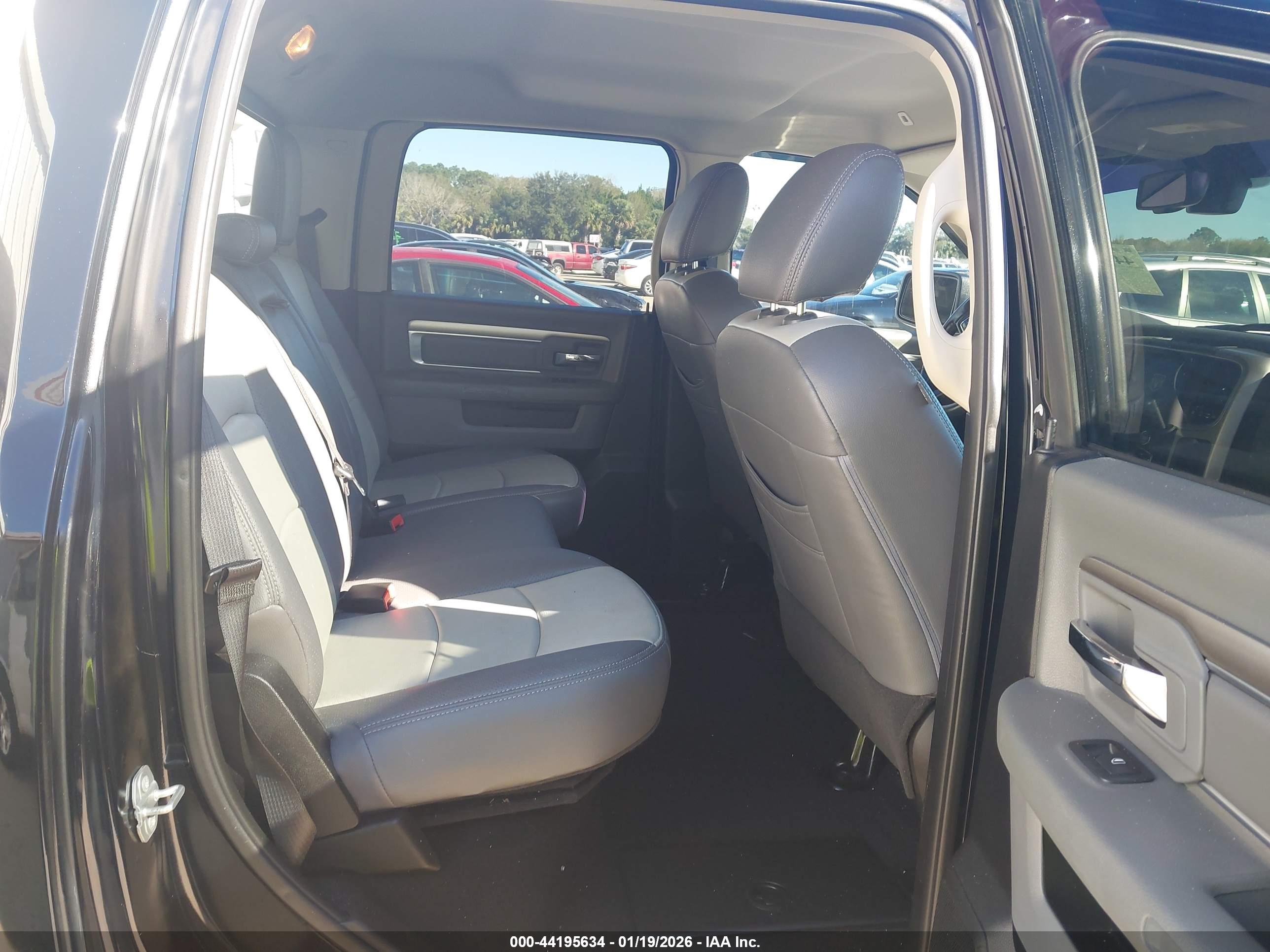 RAM 1500 image 8