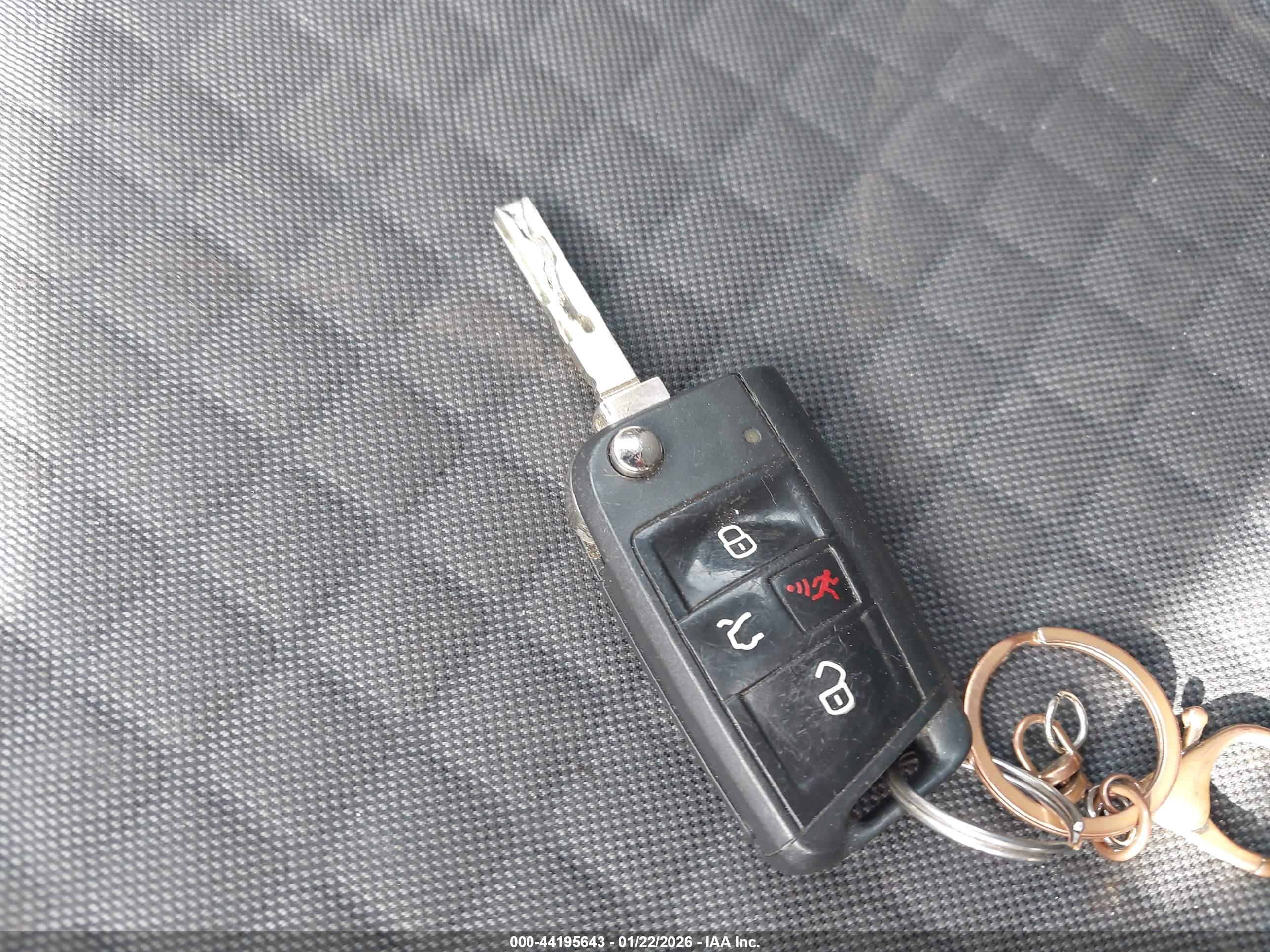 VOLKSWAGEN TIGUAN image 11