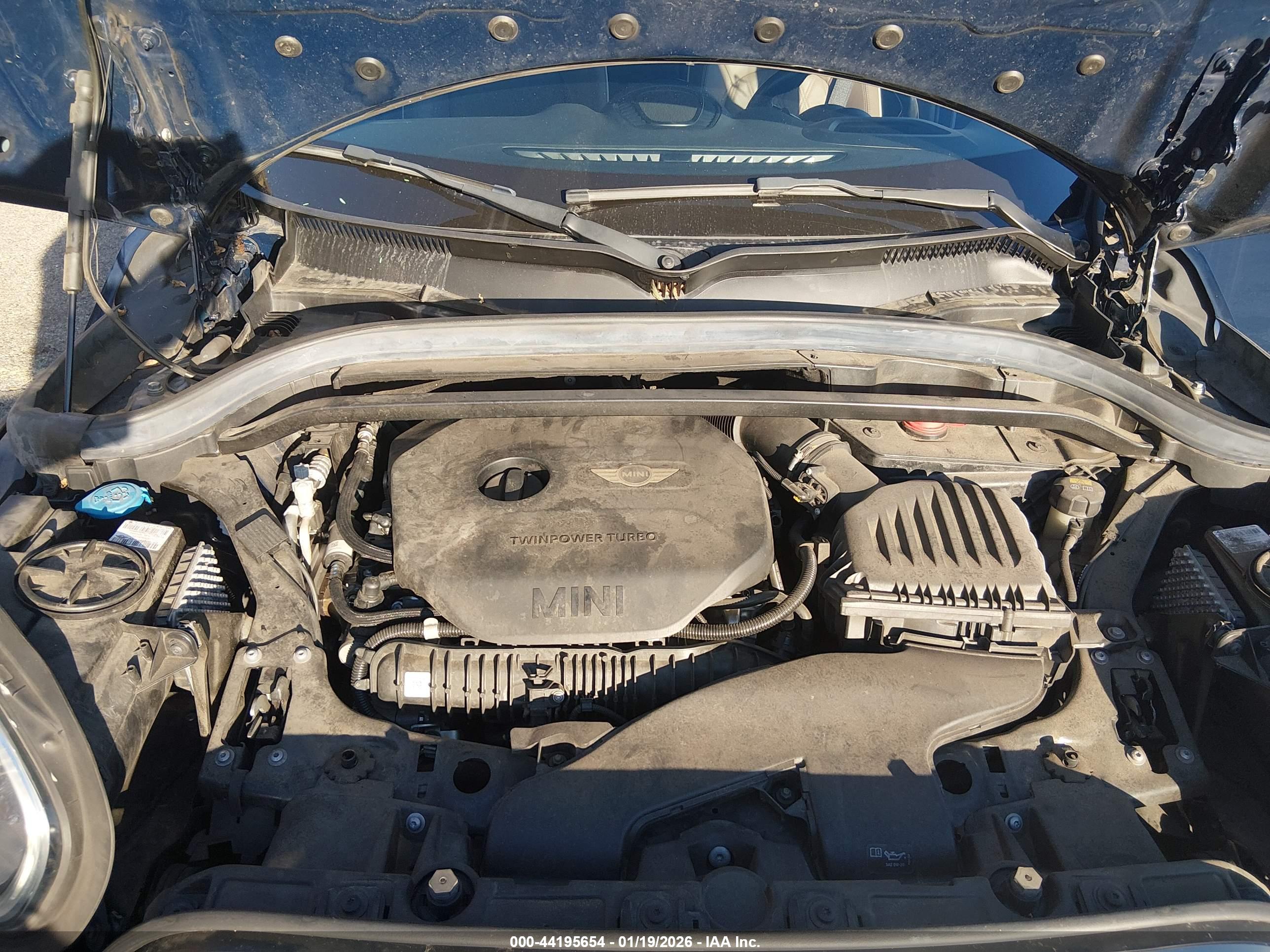 MINI COUNTRYMAN image 10