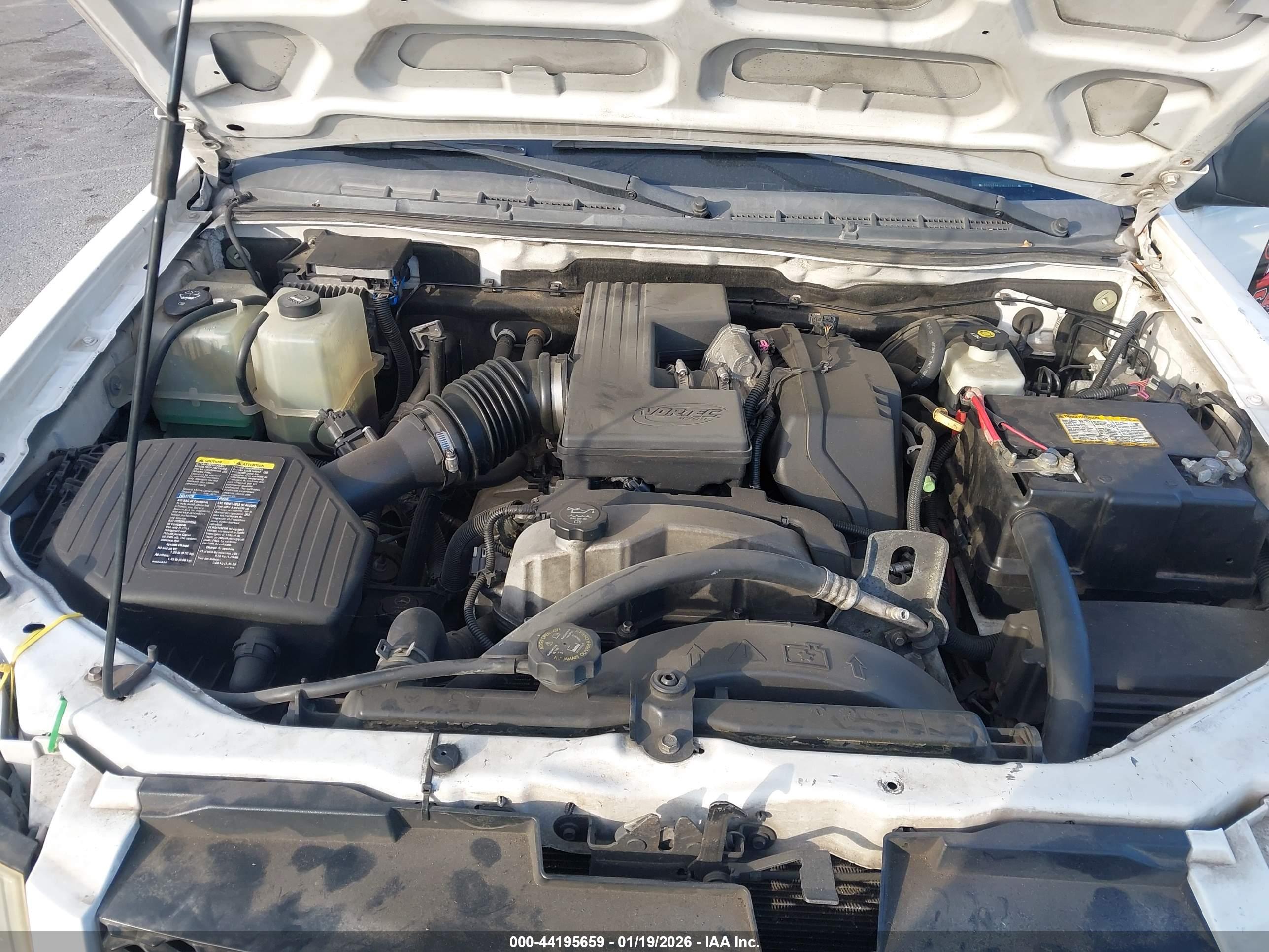 CHEVROLET COLORADO image 10