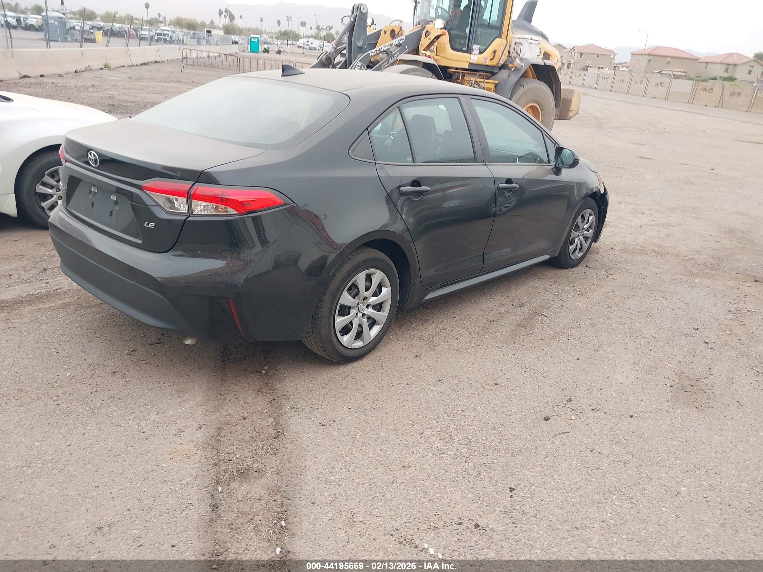 TOYOTA COROLLA image 4