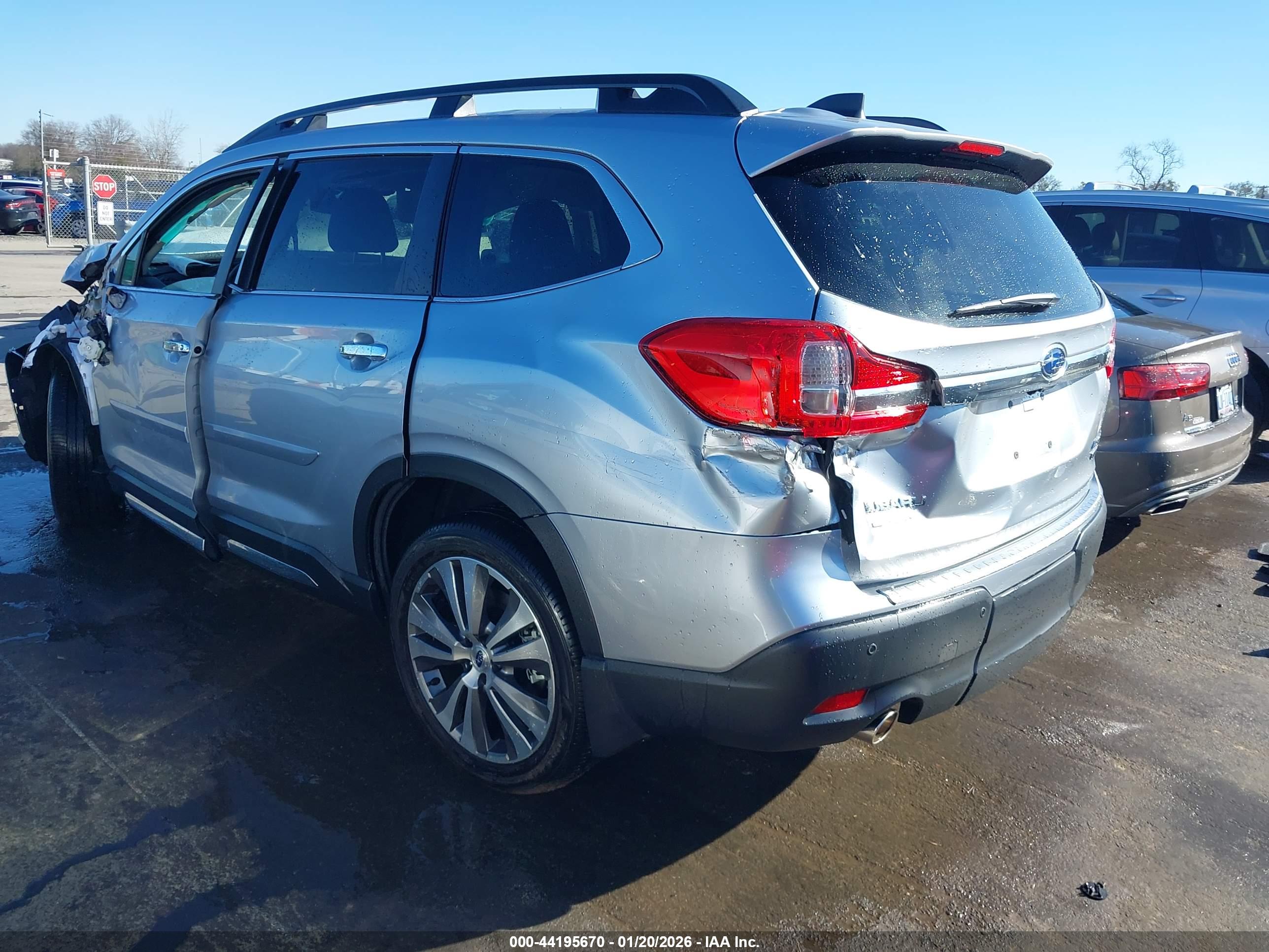 SUBARU ASCENT image 3