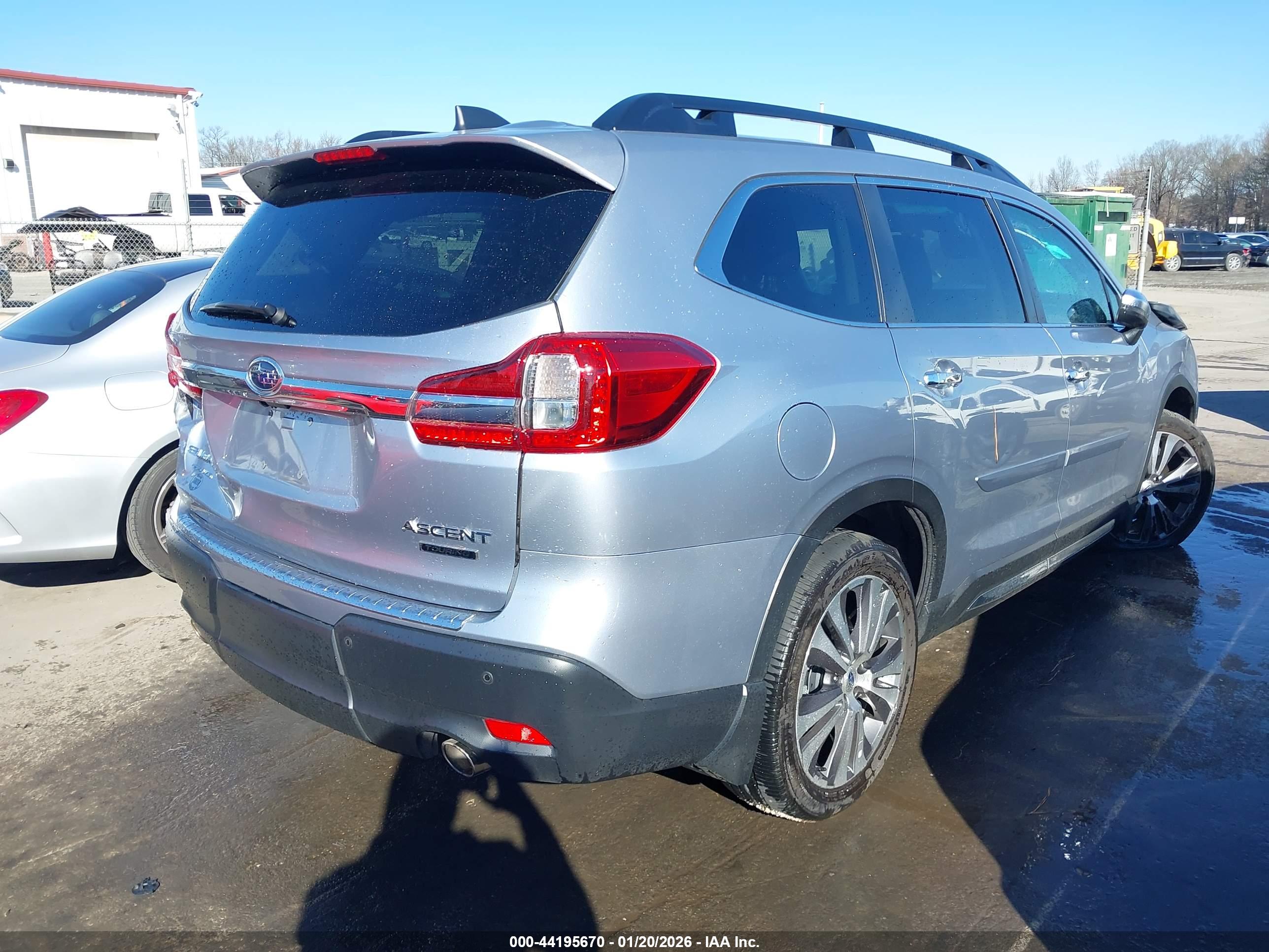 SUBARU ASCENT image 4