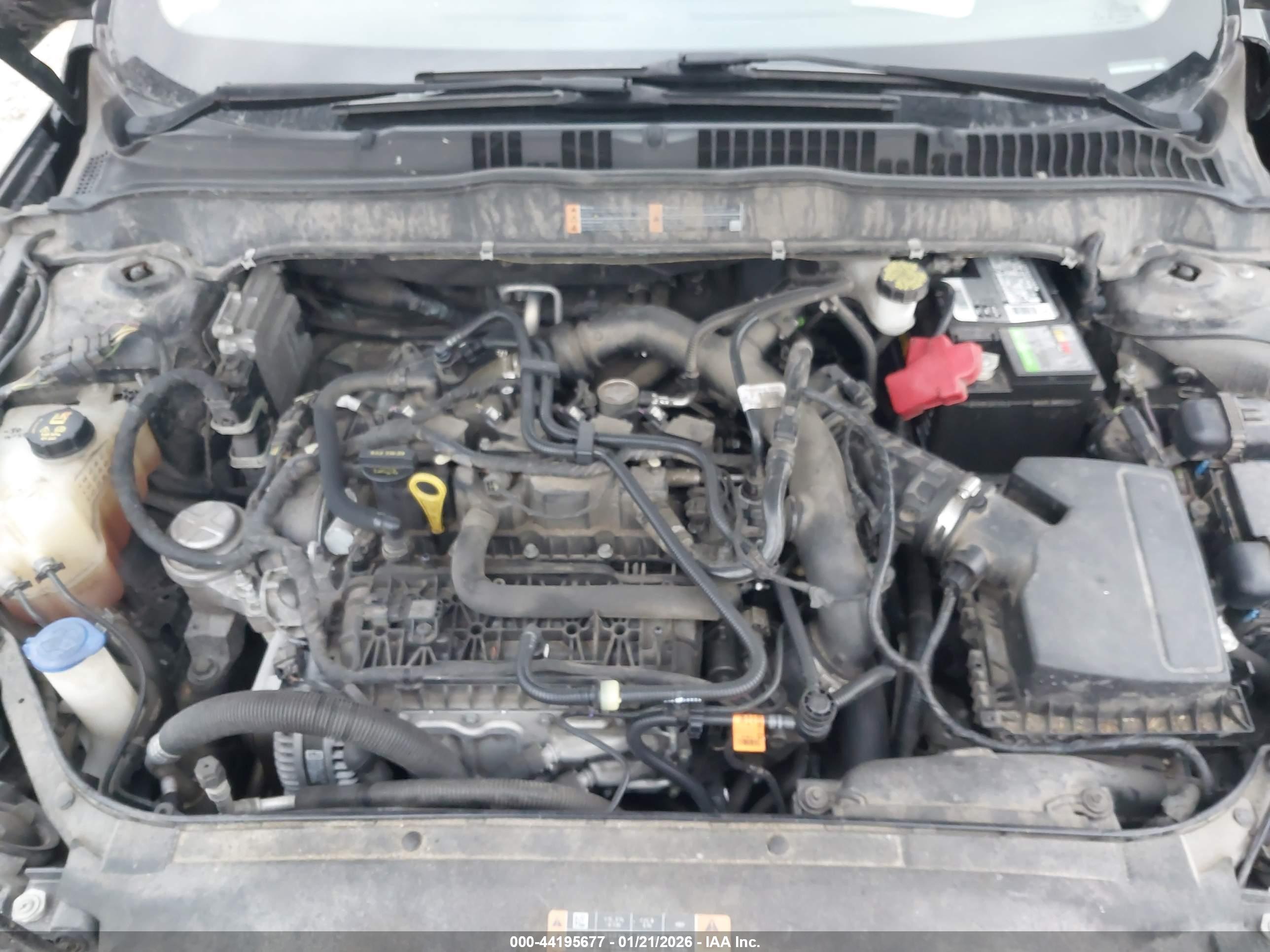 FORD FUSION image 10