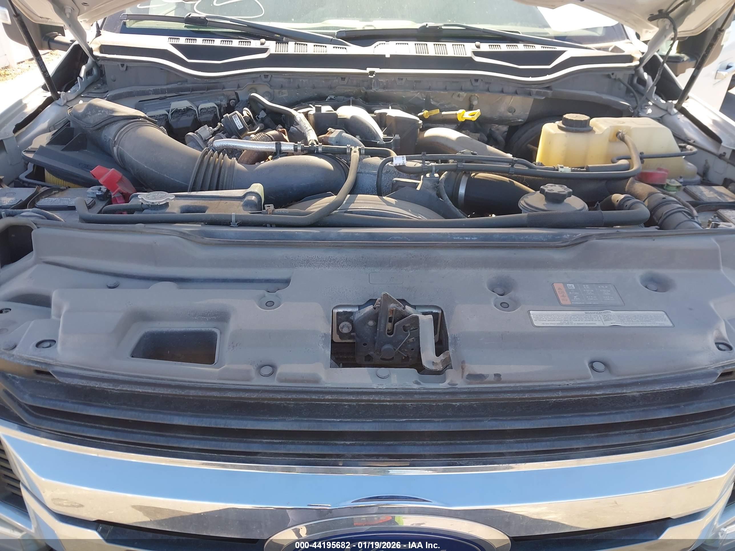 FORD F-250 image 10