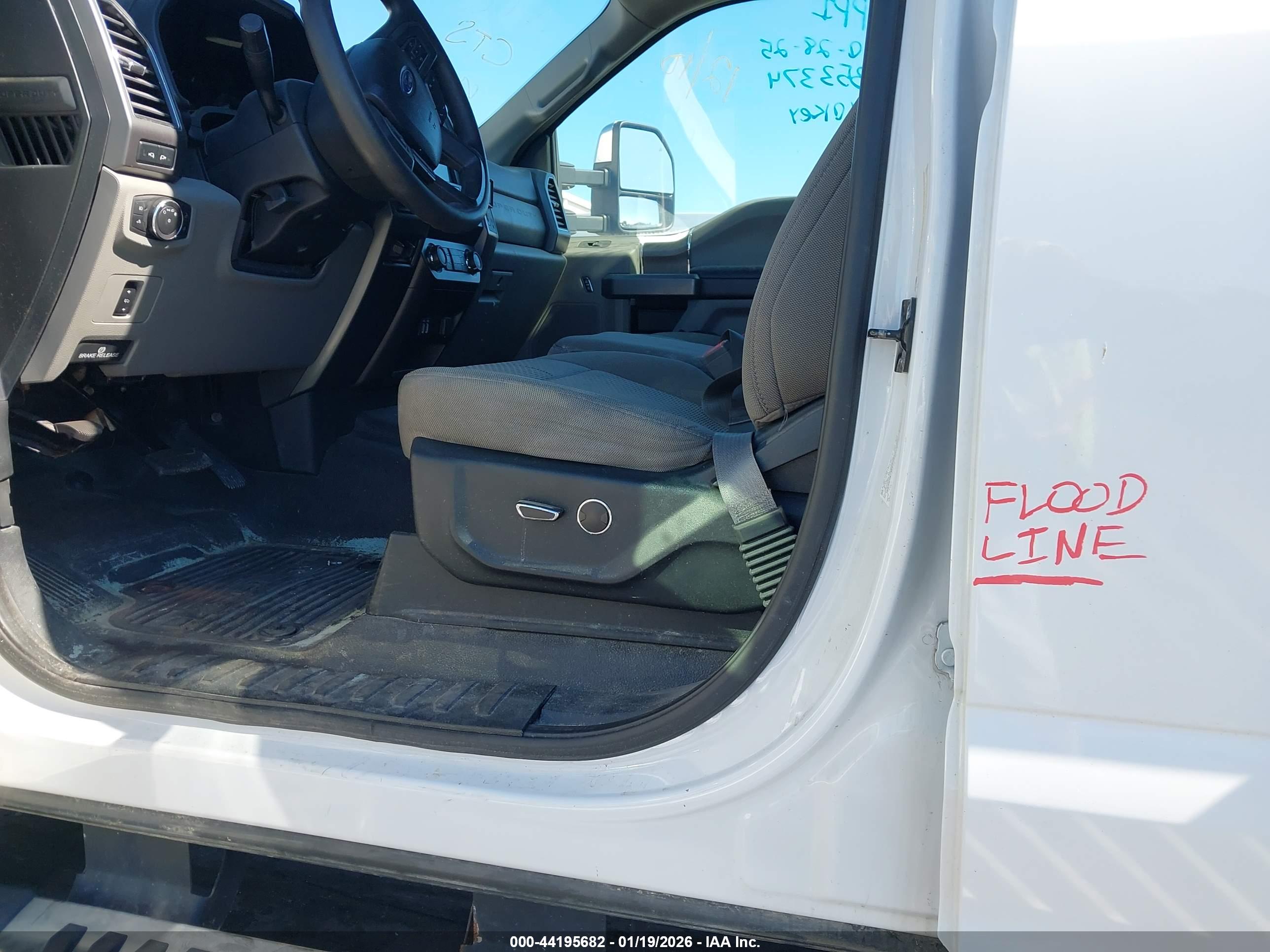 FORD F-250 image 6