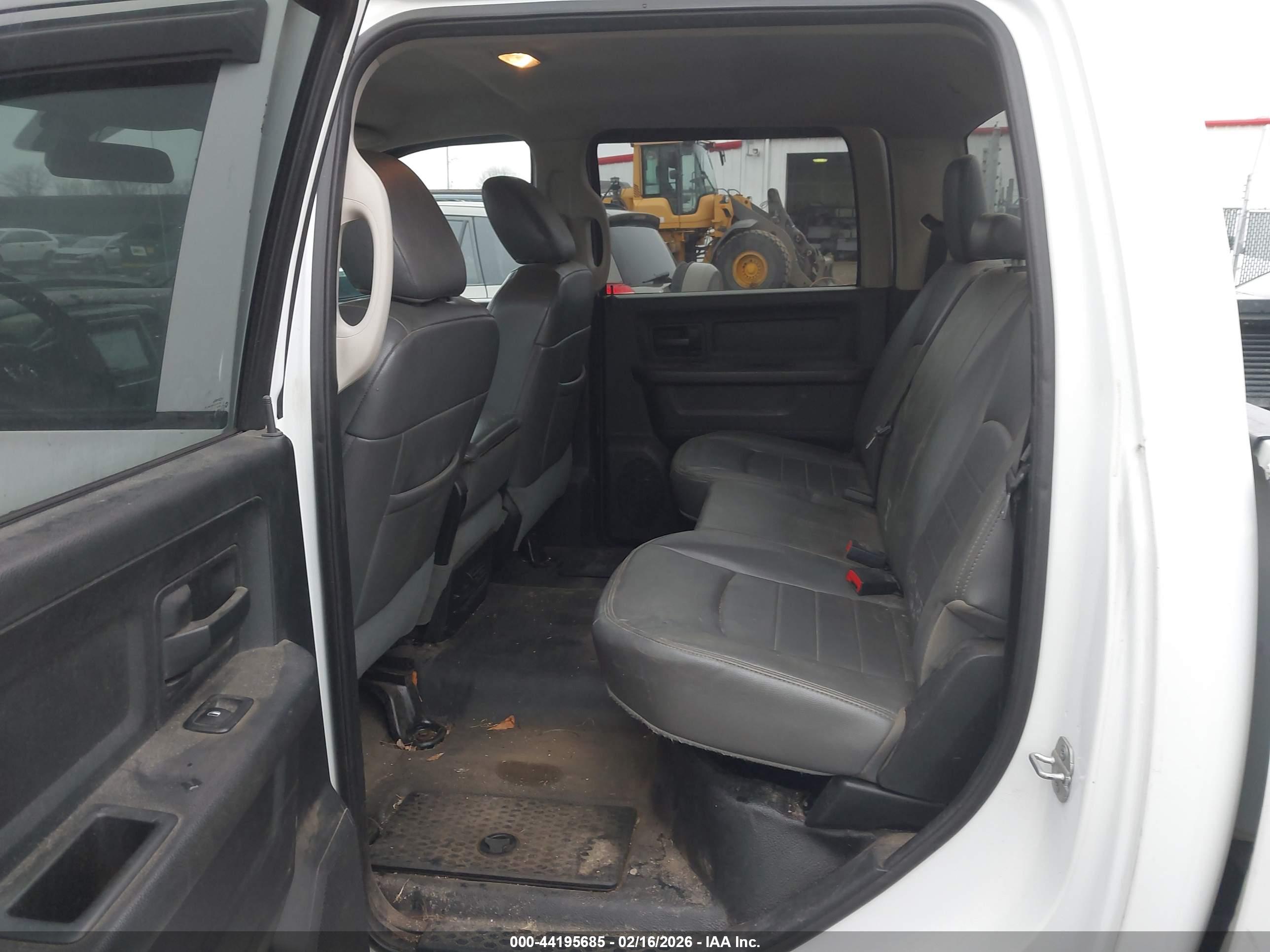 RAM 2500 image 8