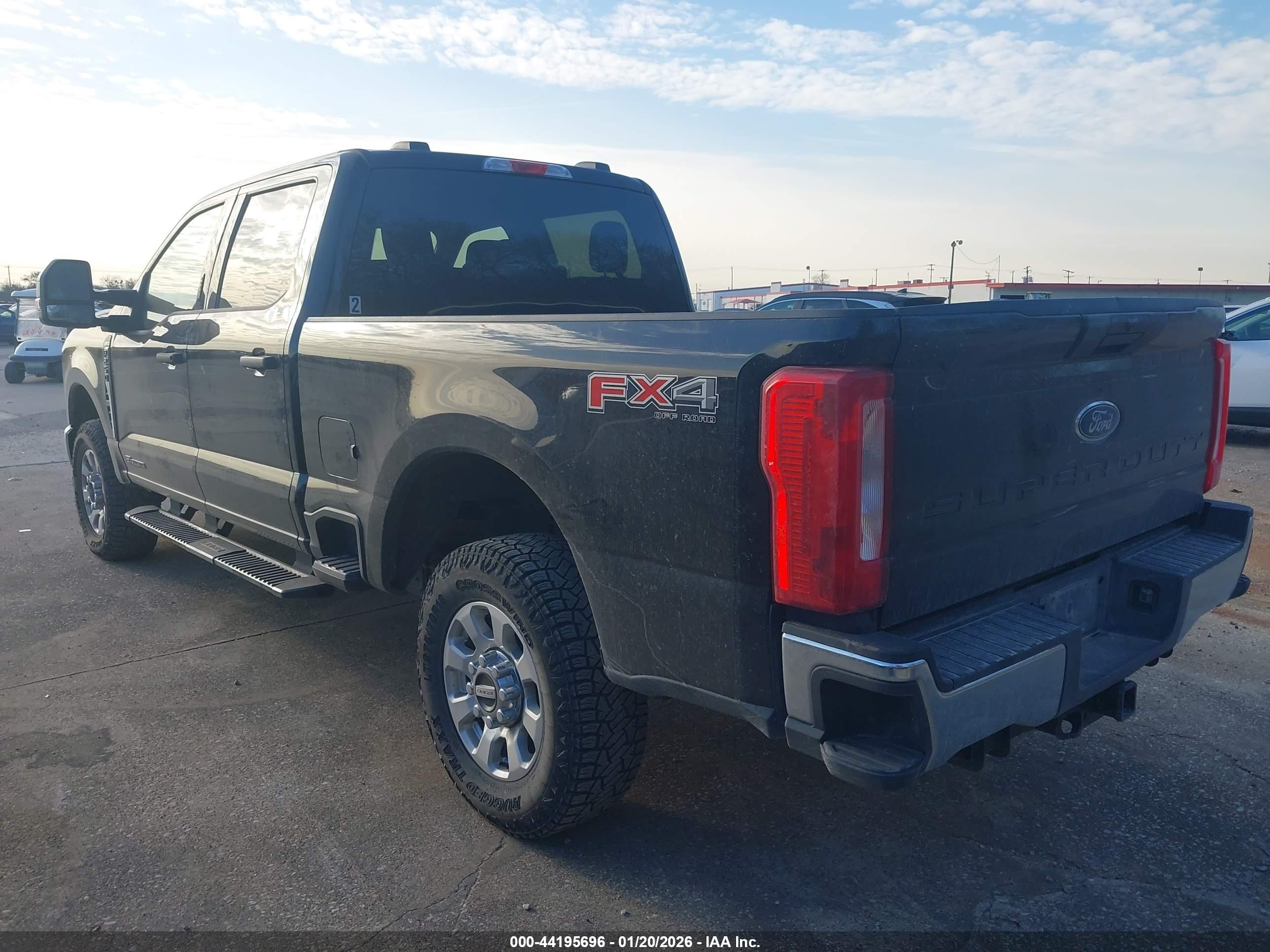FORD F-250 image 3