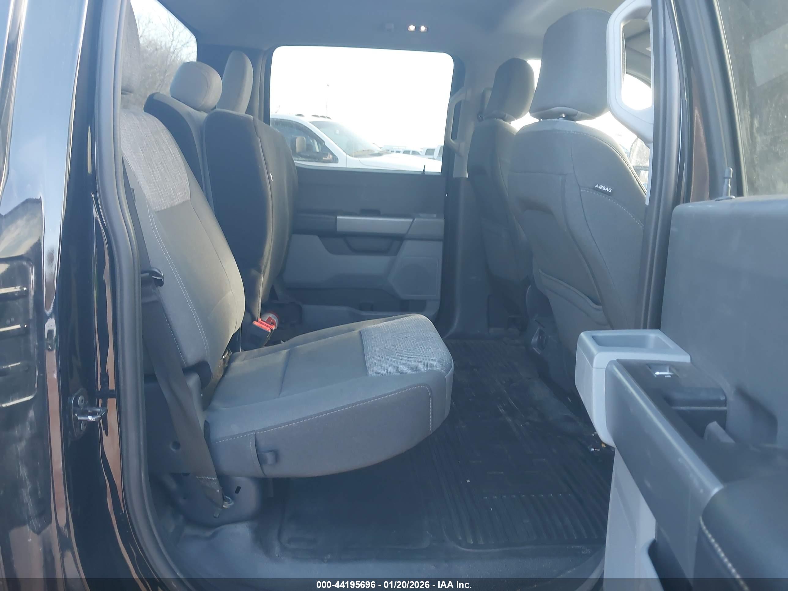 FORD F-250 image 8