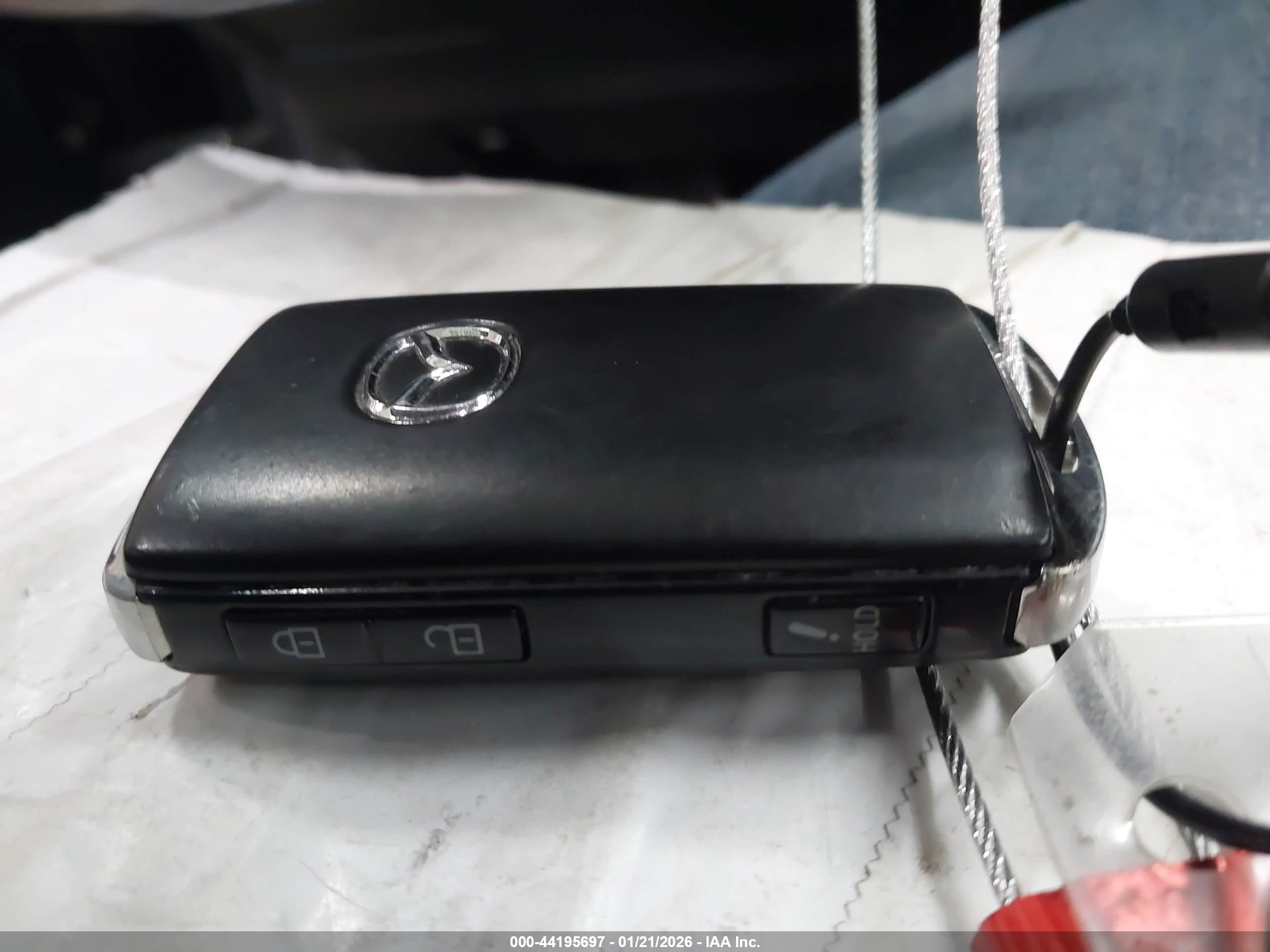 MAZDA CX-30 image 11
